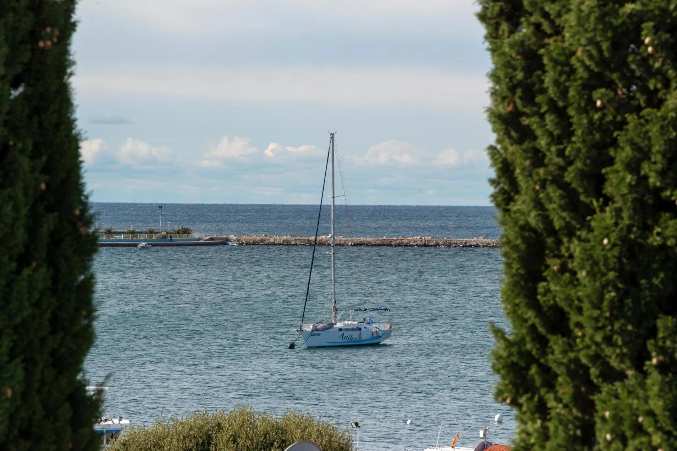 Two-Bedroom Apartment with Balcony and Sea View in Apartments Villa Nona