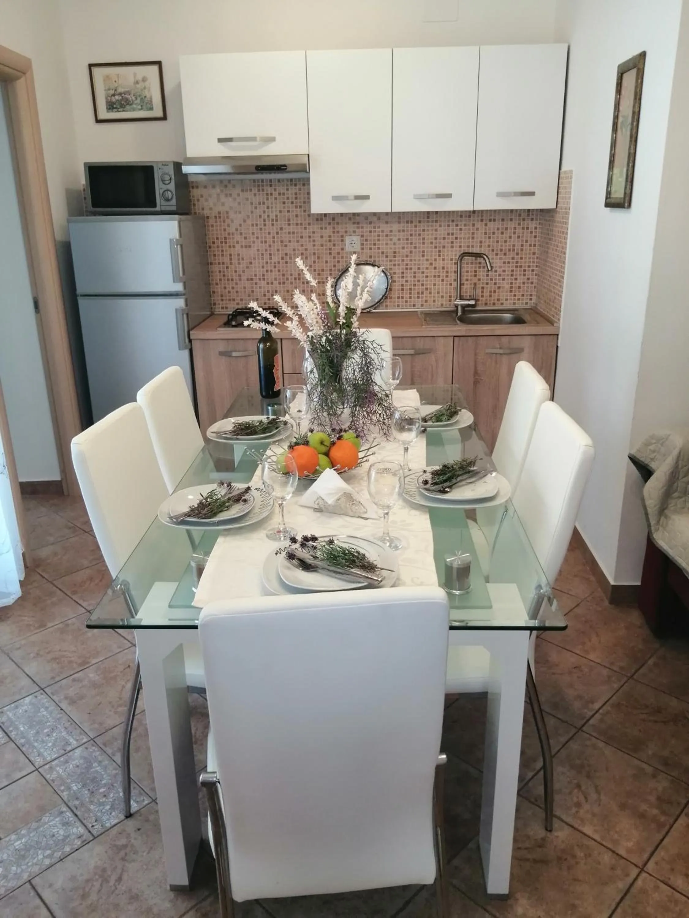 Kitchen or kitchenette in Apartments Villa Nona