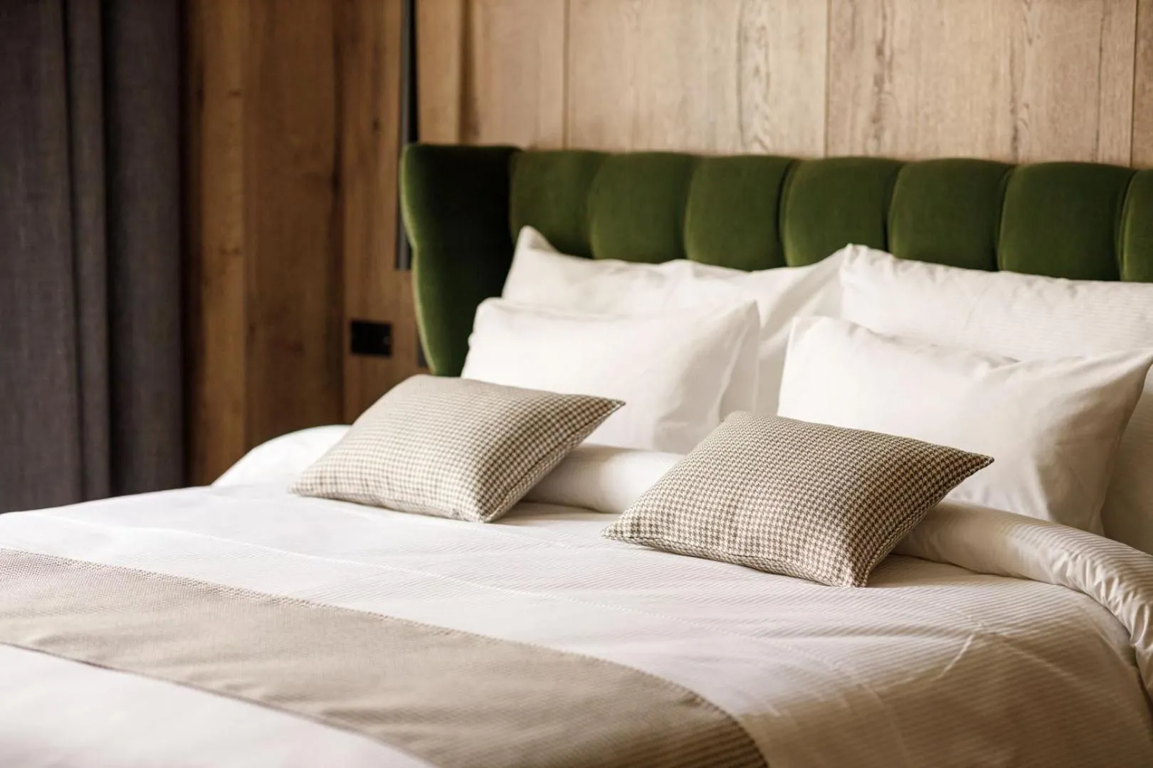 Bed in SCHUSTER Boarding House