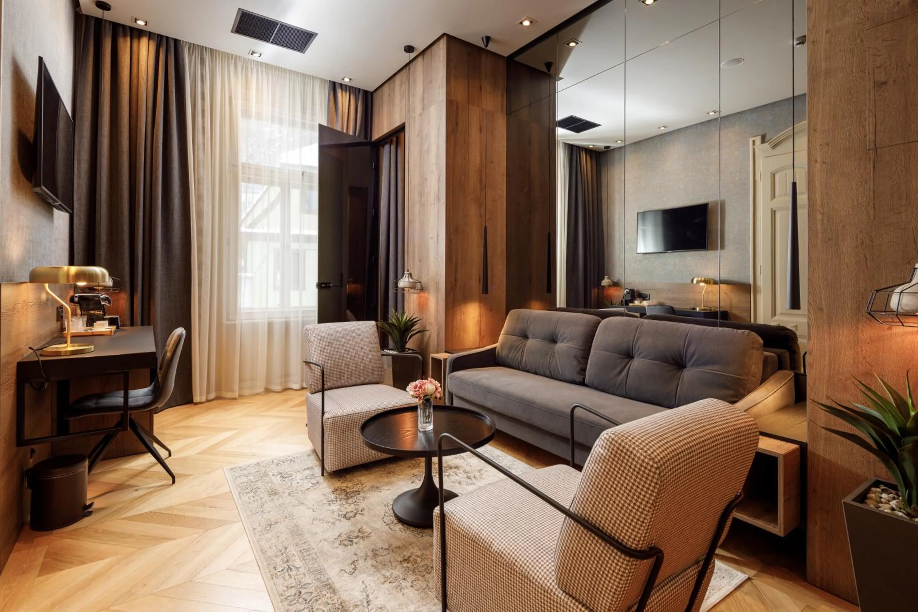 Living room in SCHUSTER Boarding House