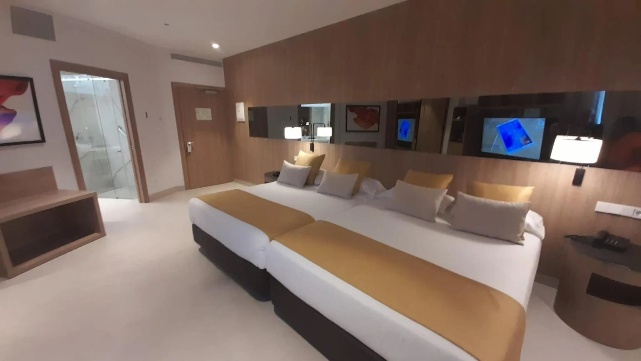 Photo of the whole room, Bed in Hotel Gold Arcos 4 Sup - Opened May 2022