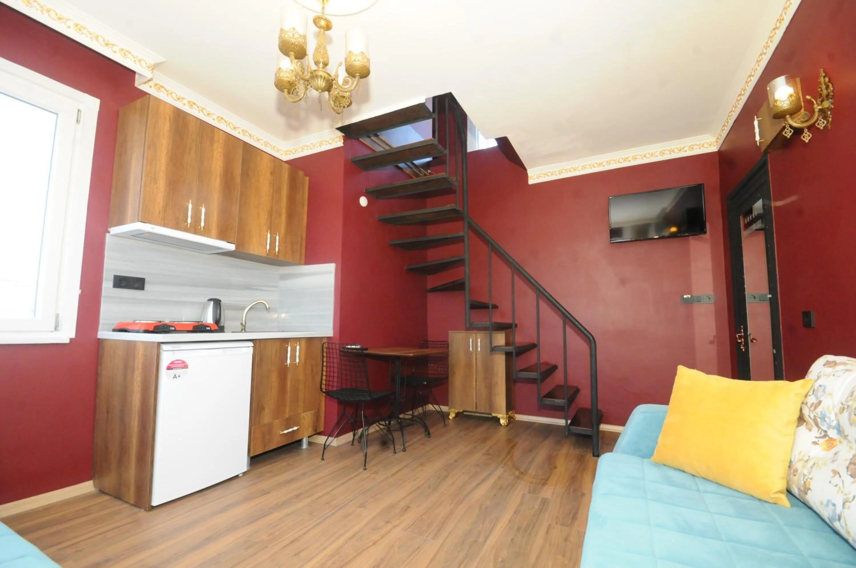 TV and multimedia in The Old Ottoman Castle