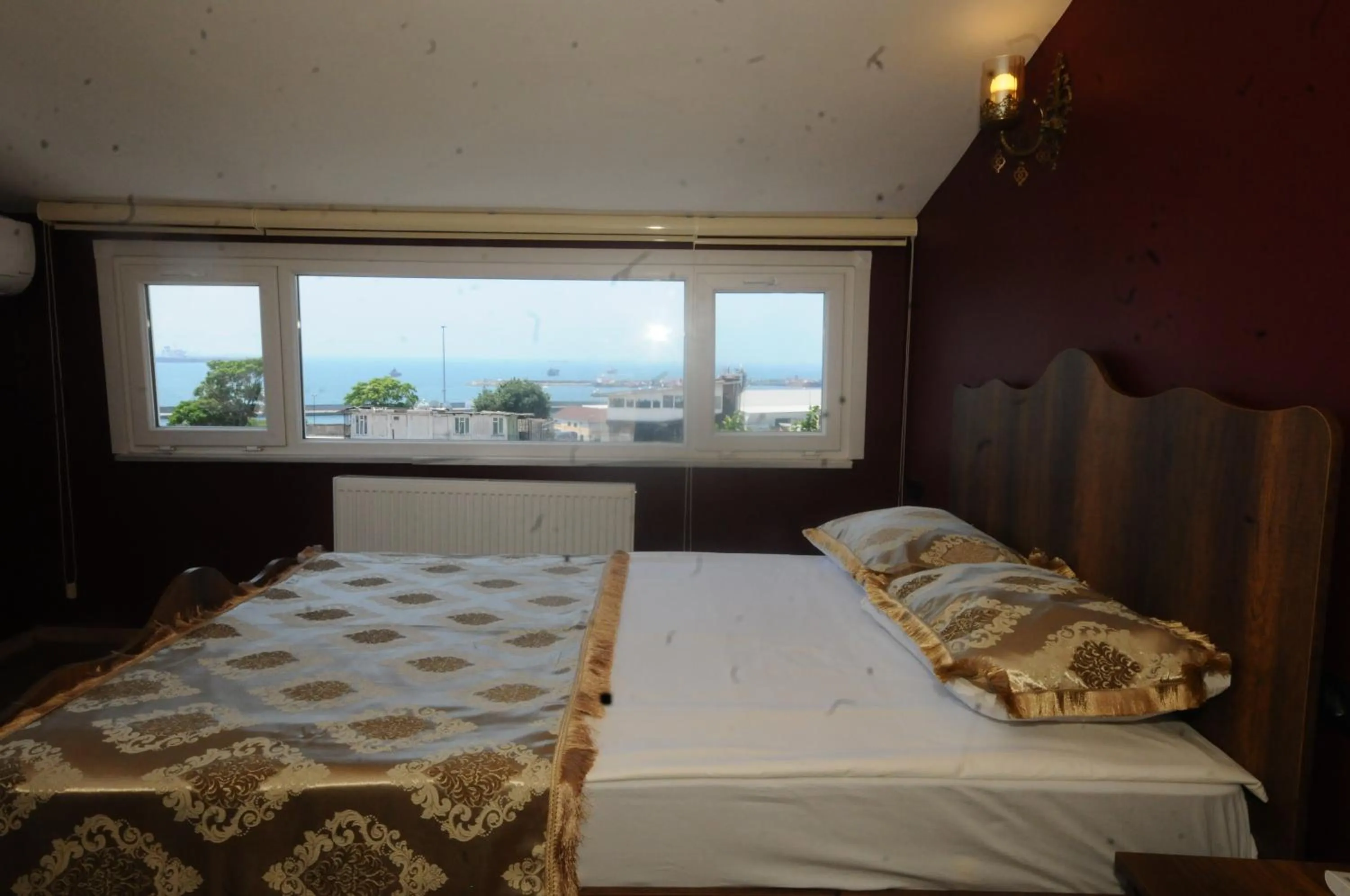 Bed in The Old Ottoman Castle