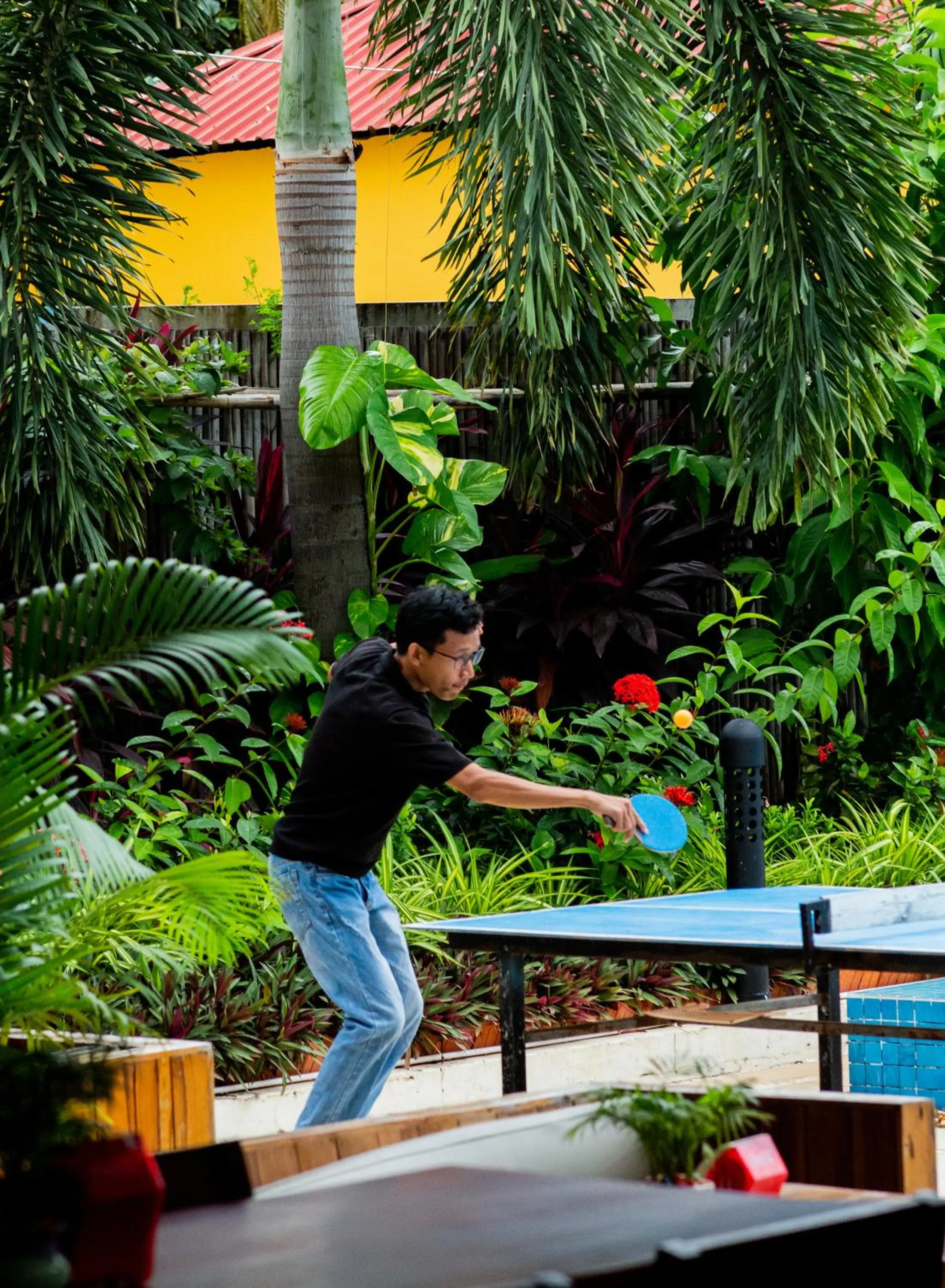 People in Onederz Kampot