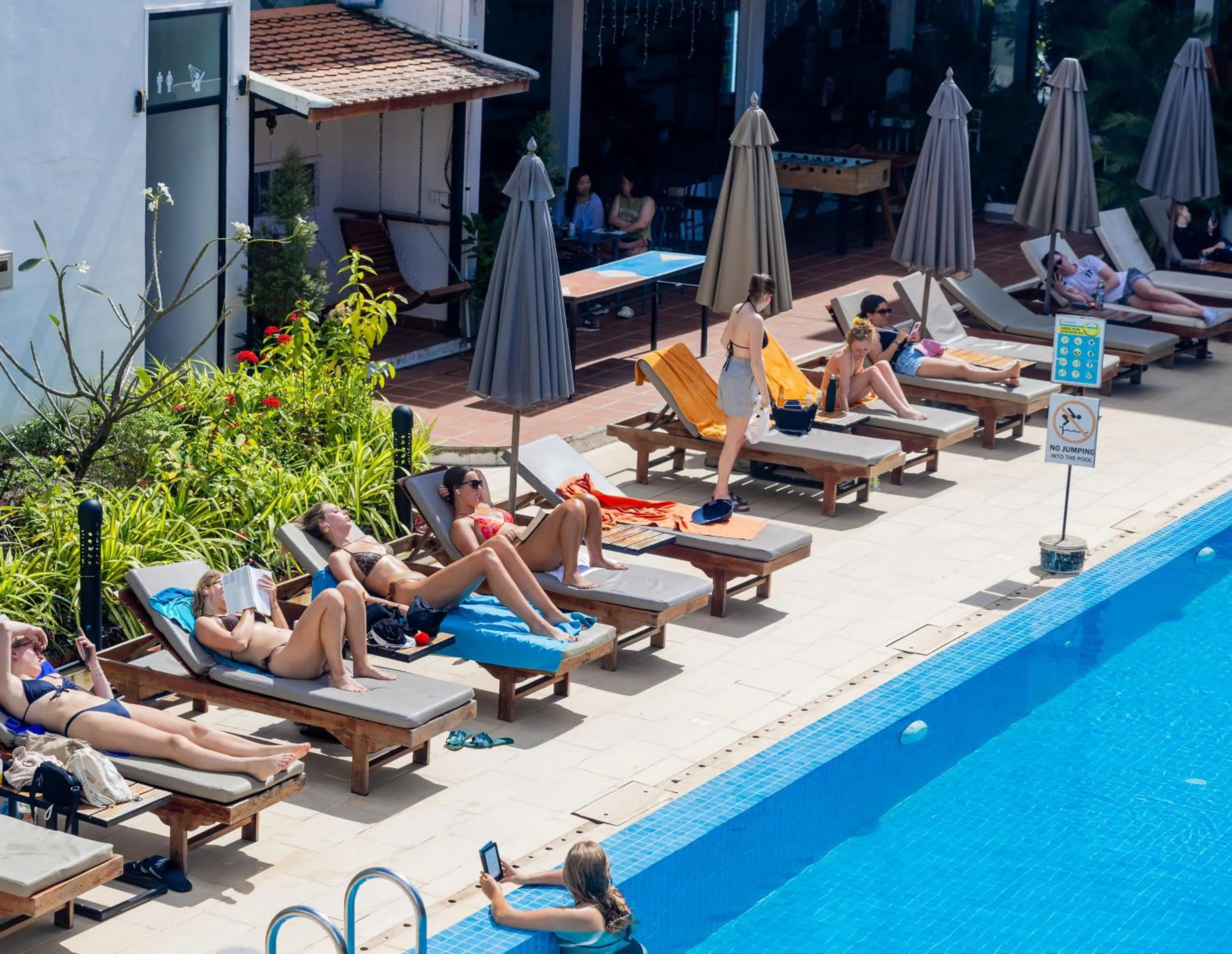 Swimming pool in Onederz Kampot