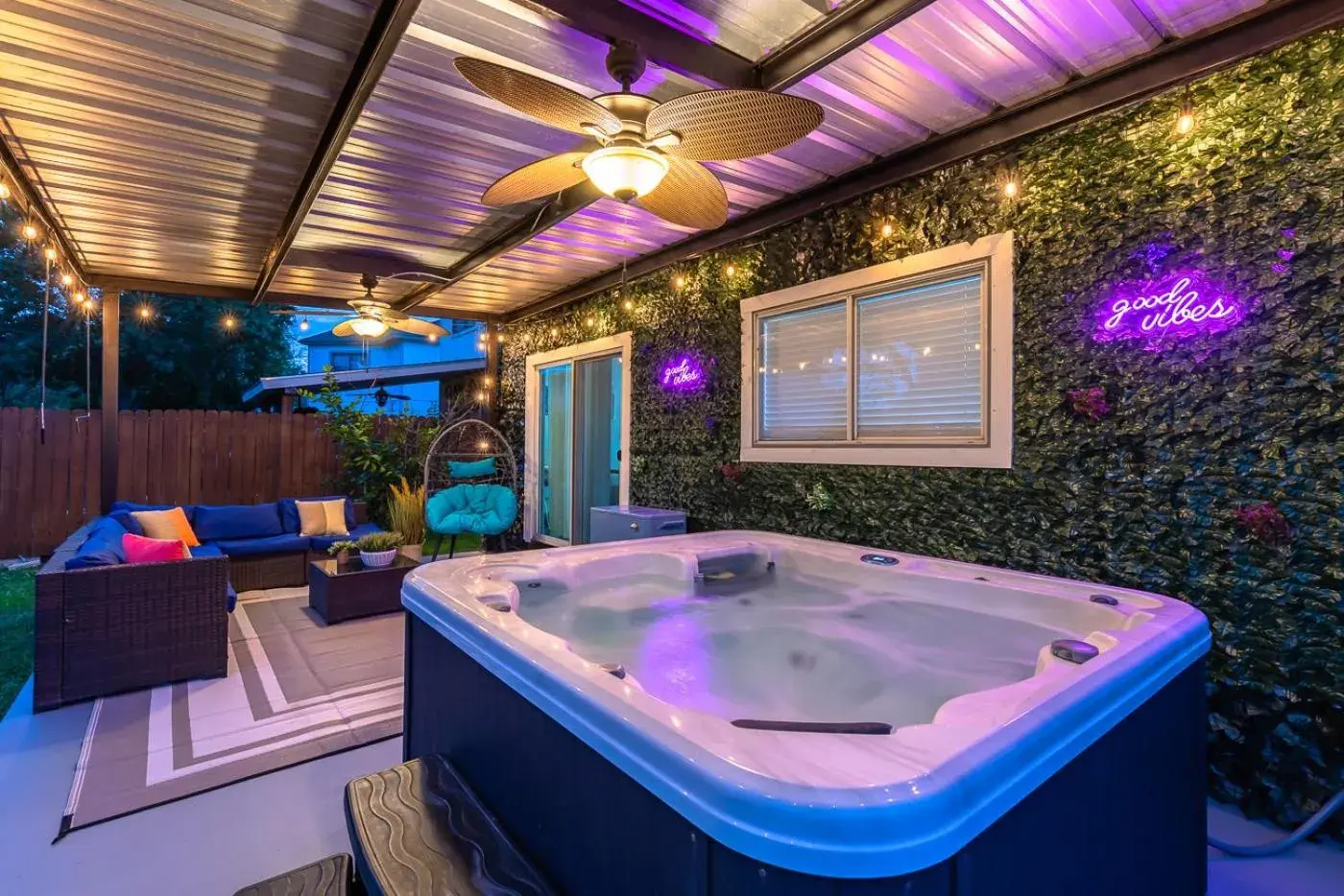 Three-Bedroom House in GameRoom, BBQ & Hot-tub by Lackland & SeaWorld Three-Bedroom House in GameRoom, BBQ & Hot-tub by Lackland & SeaWorld