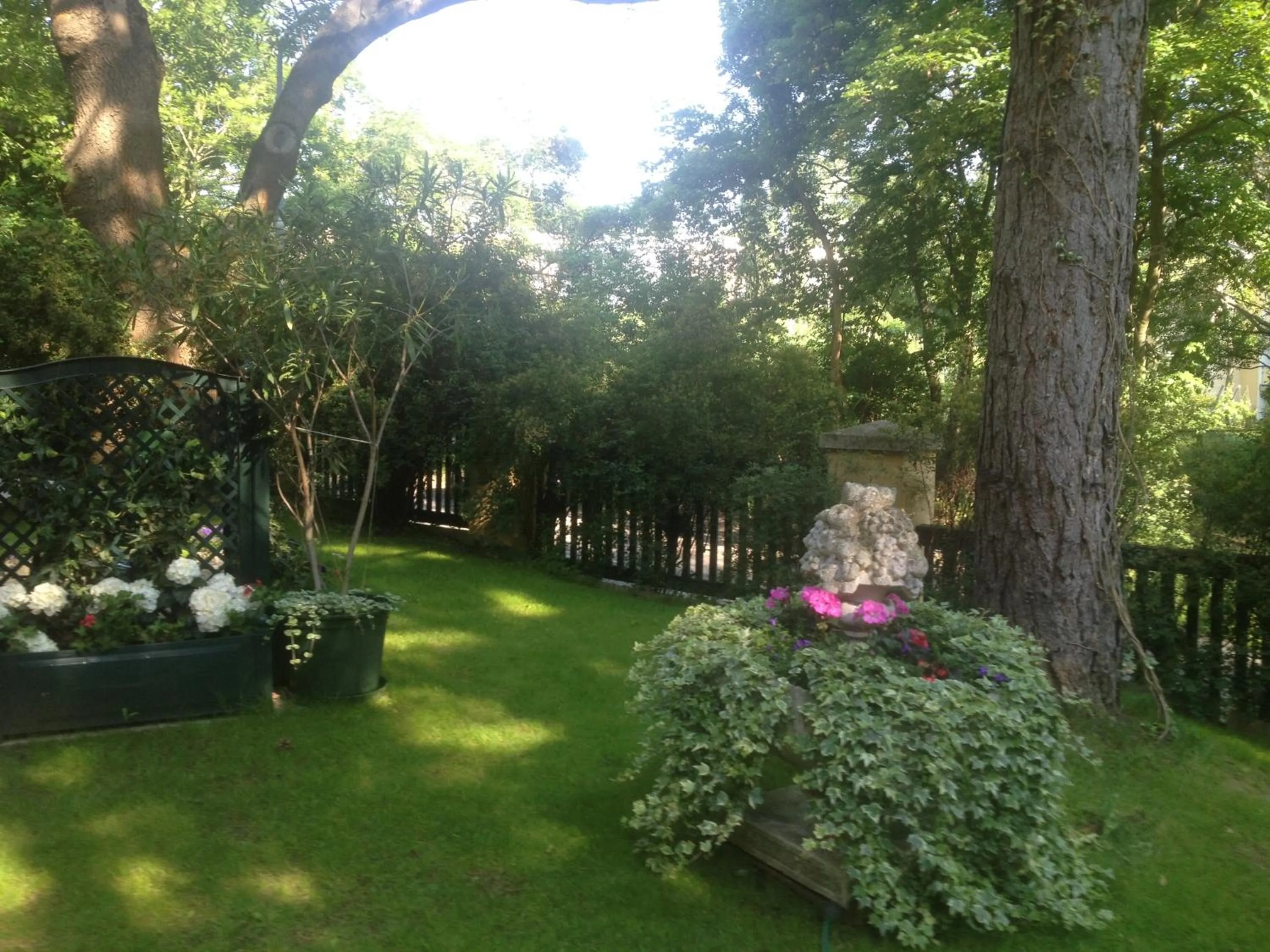 Balcony/Terrace in Exquisites Gartenapartment in eleganter Jugendstilvilla
