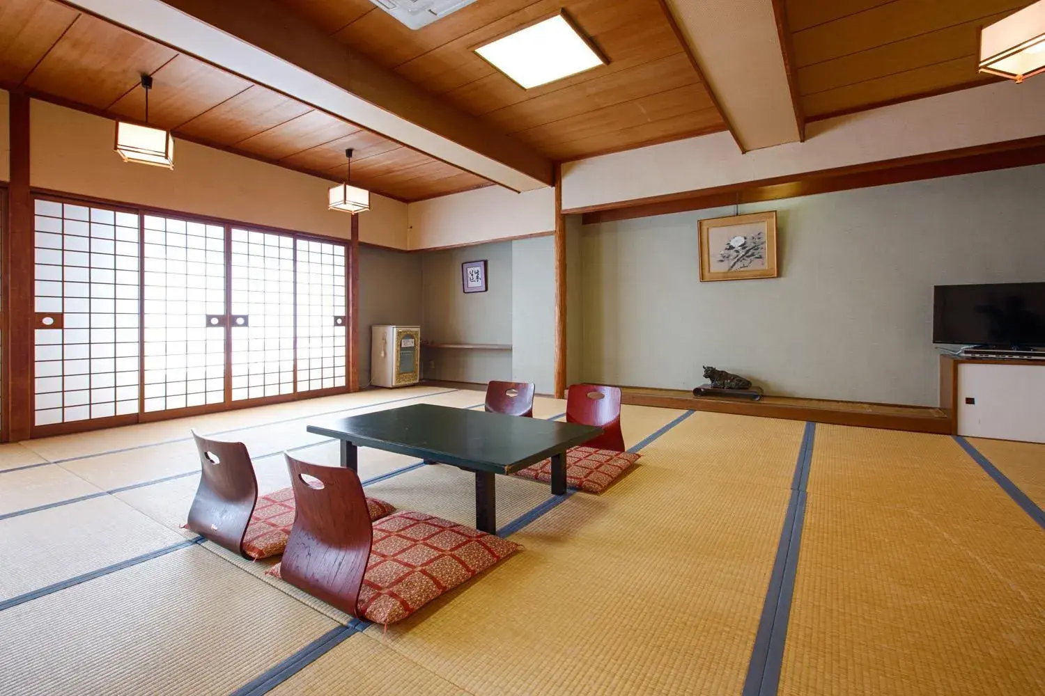 large Japanese-Style Room with Shared Bathroom - Non-Smoking - (50㎡) in Hotel New Tsuruta large Japanese-Style Room with Shared Bathroom - Non-Smoking - (50㎡) in Hotel New Tsuruta