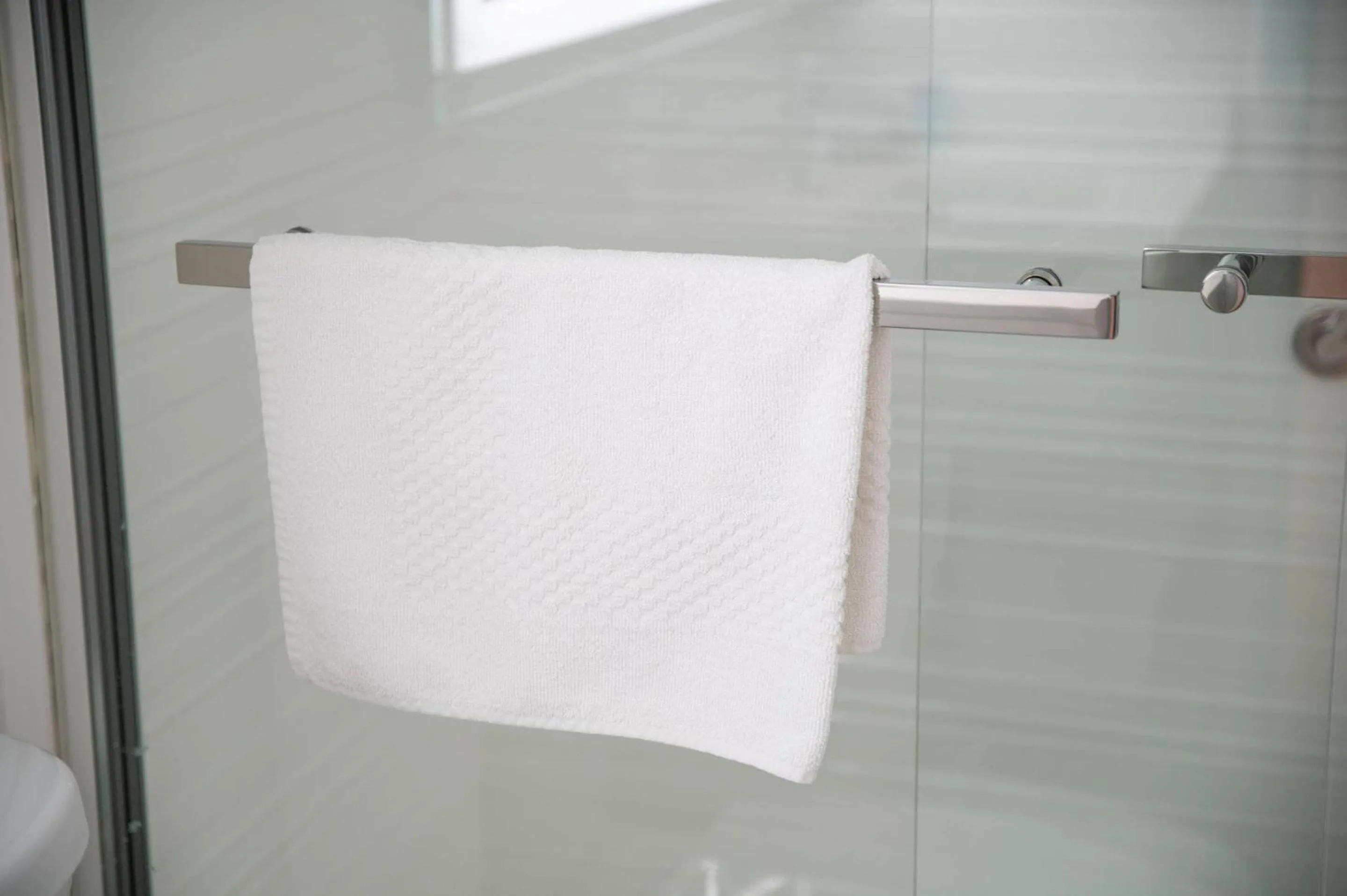 Bedroom in Heritage House Inn on Cape Cod, an Ascend Collection Hotel