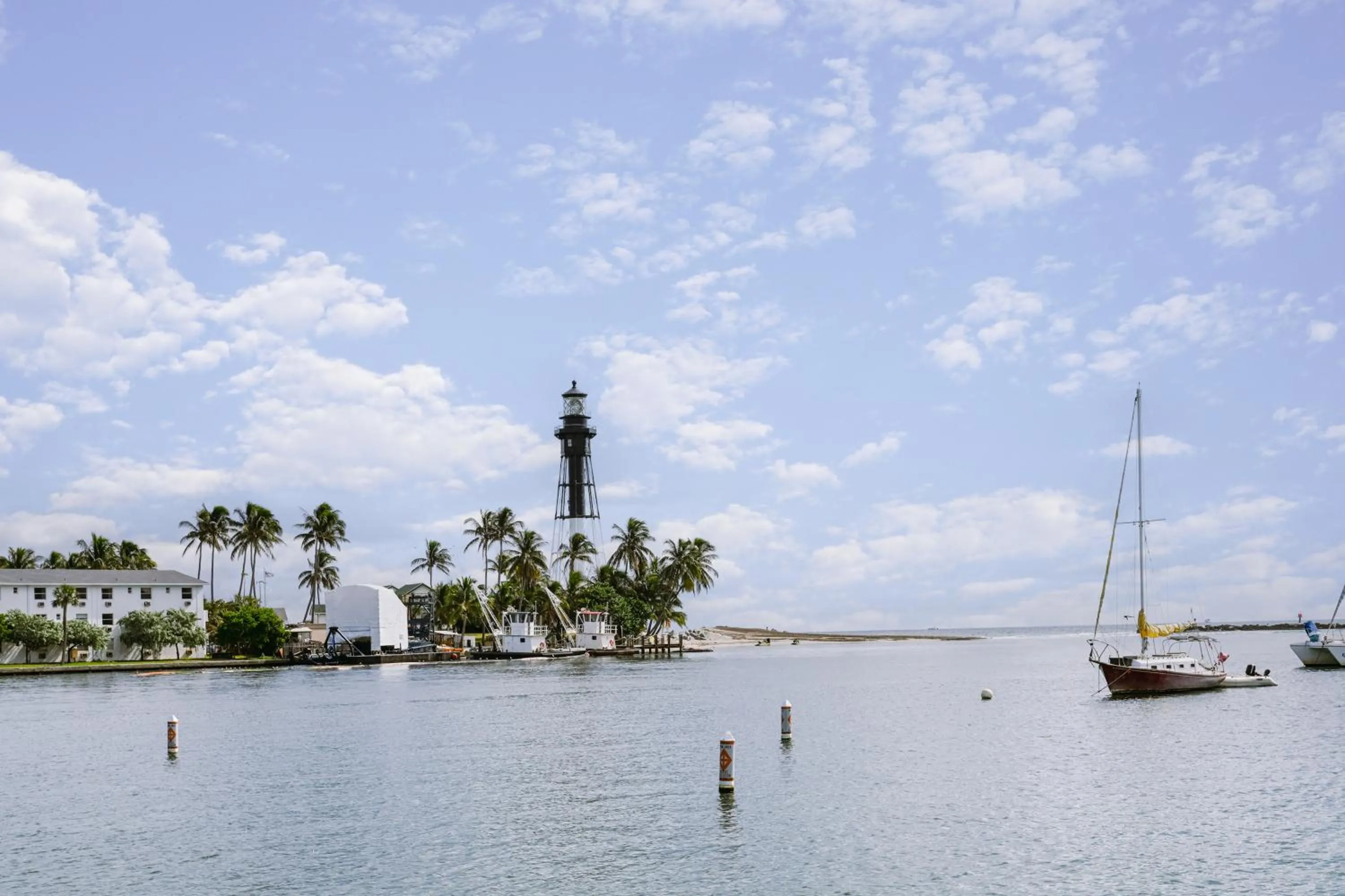Natural landscape in Hillsboro Beach Resort by Kasa