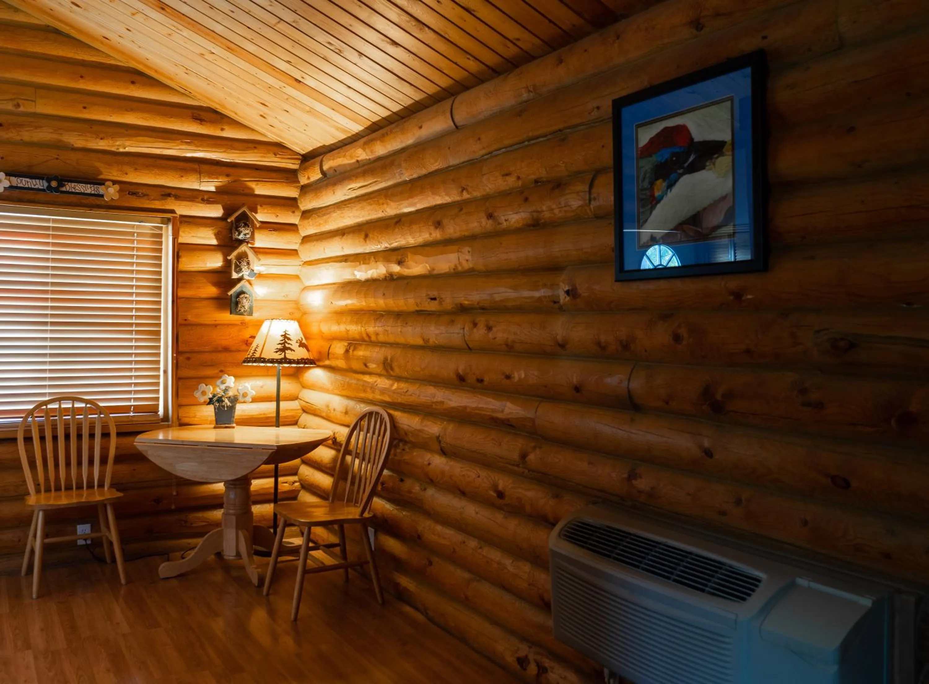 Seating area in Country Cabins Inn