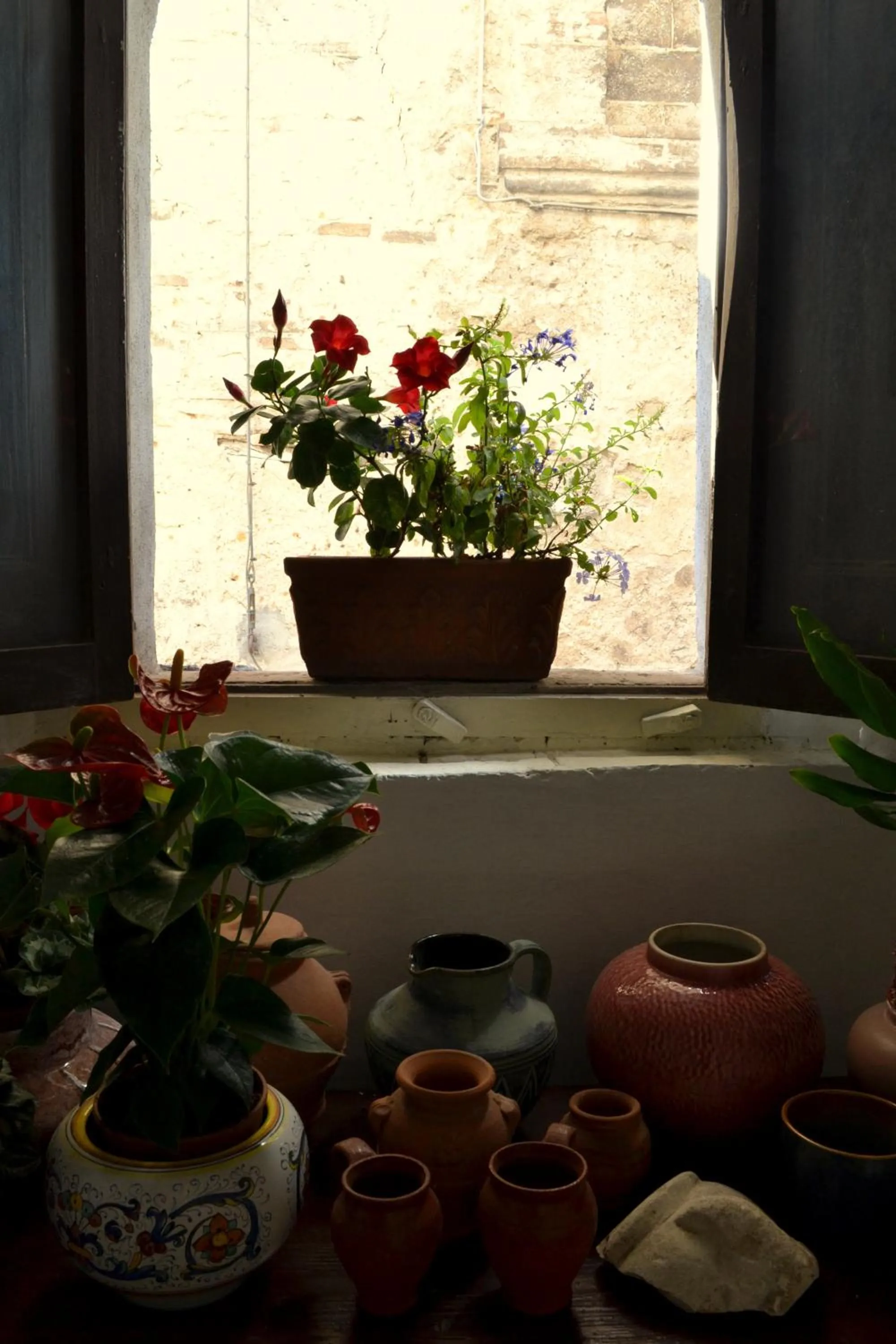 Decorative detail in Porta Del Tempo