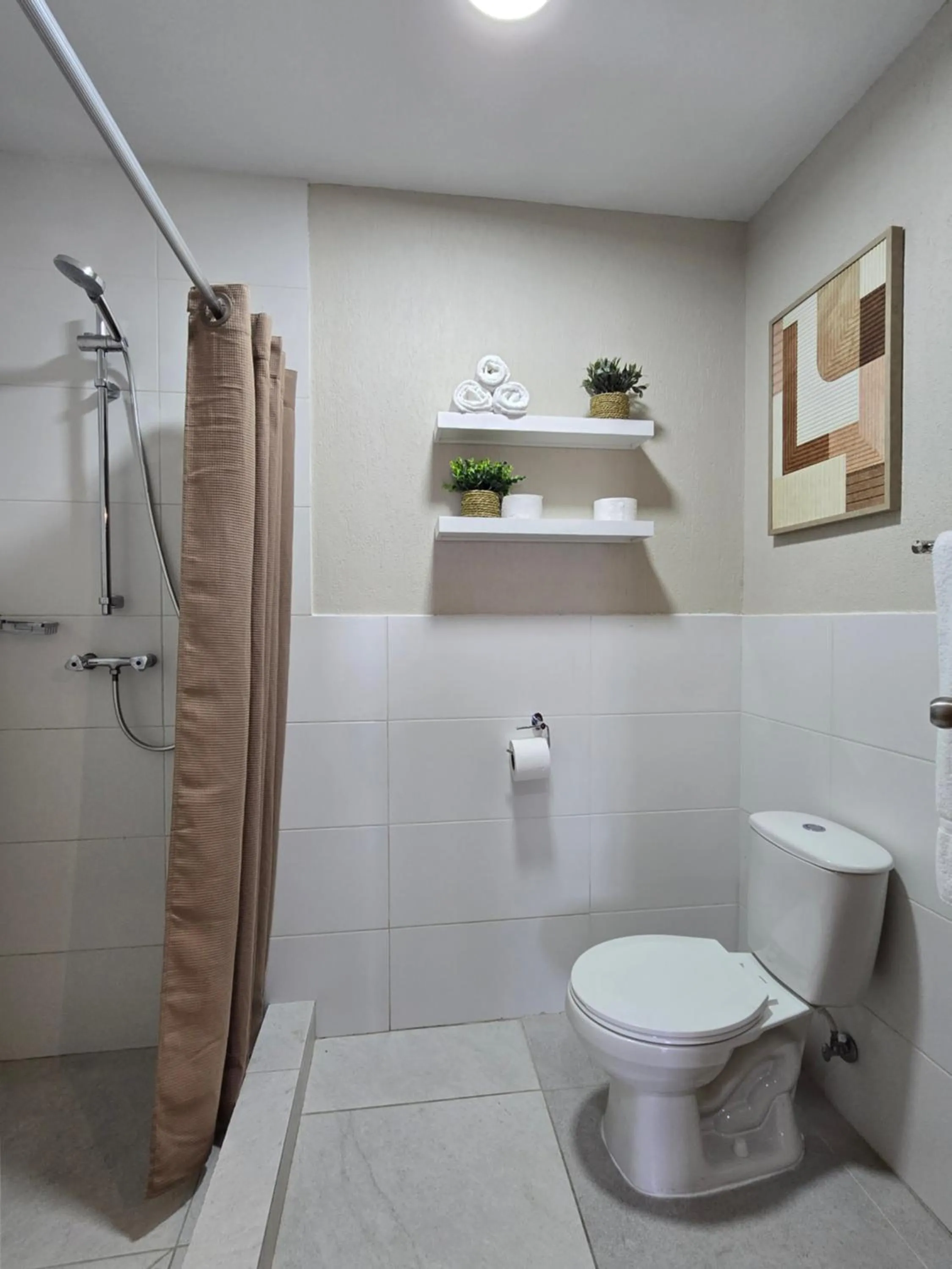 Bathroom in Rooi Santo Residence