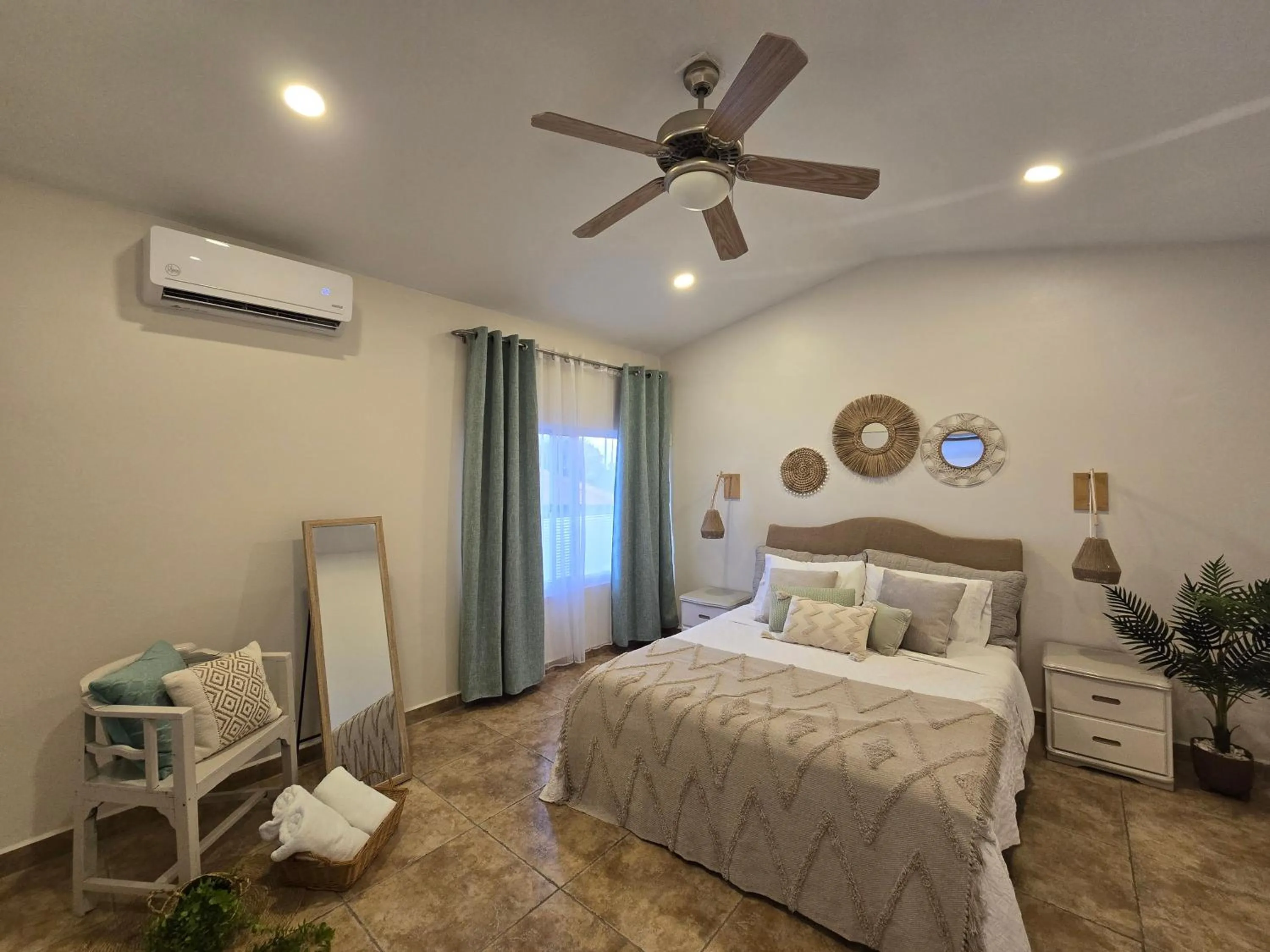 Bedroom, Bed in Rooi Santo Residence