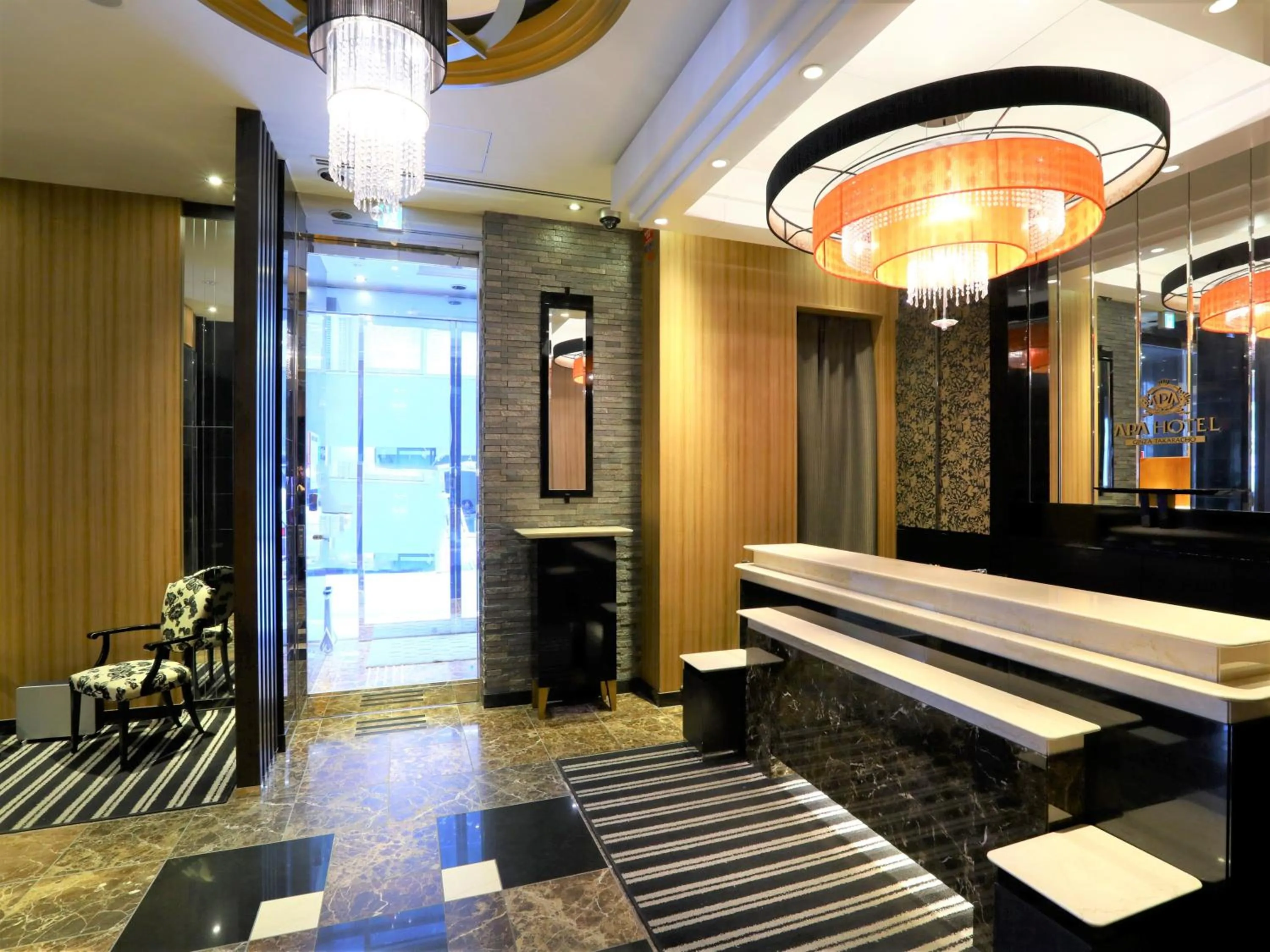 Lobby or reception in APA Hotel Ginza Takaracho Tokyo Eki Yaesu Minamiguchi