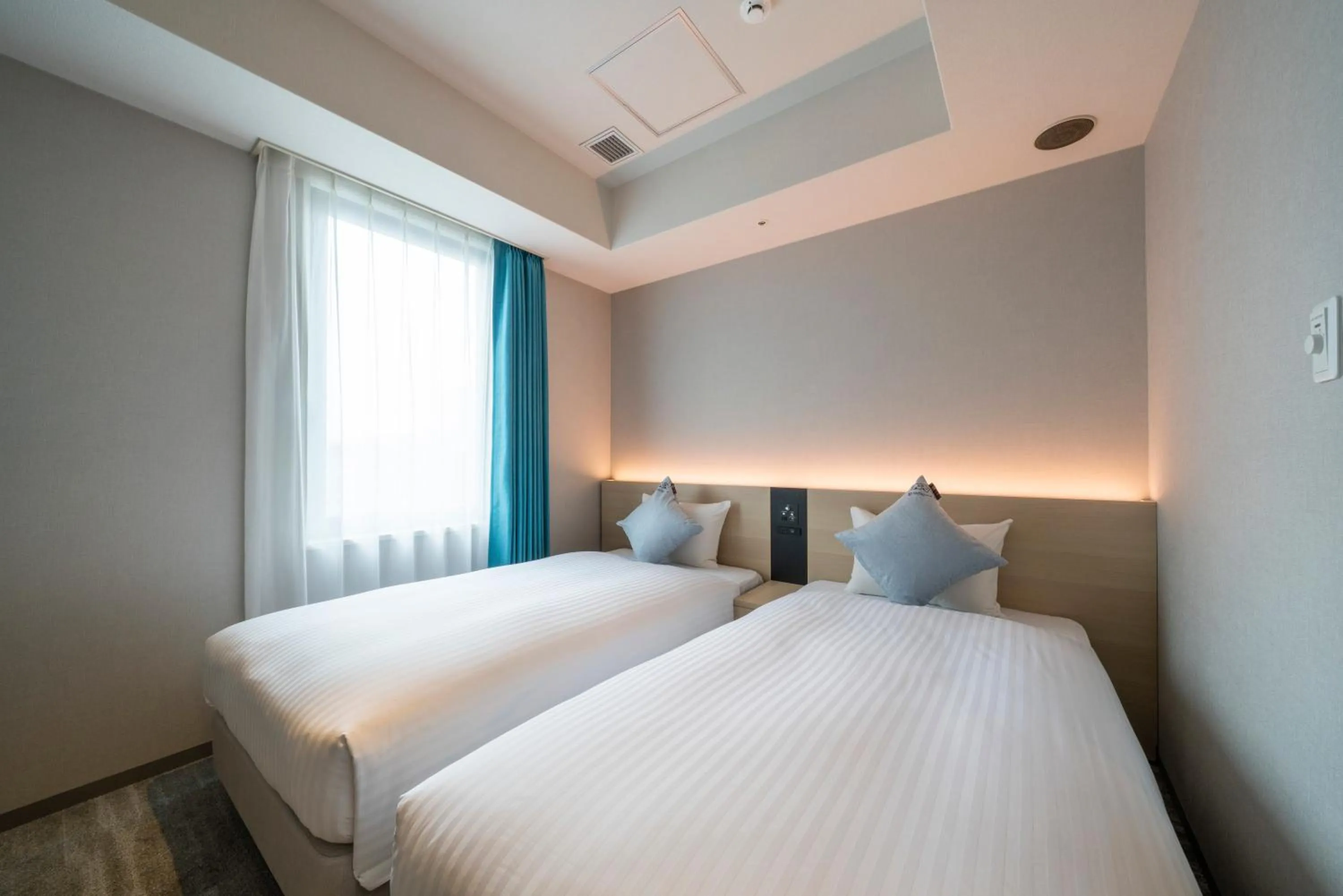 Photo of the whole room, Bed in Hotel Oriental Express Fukuoka Tenjin