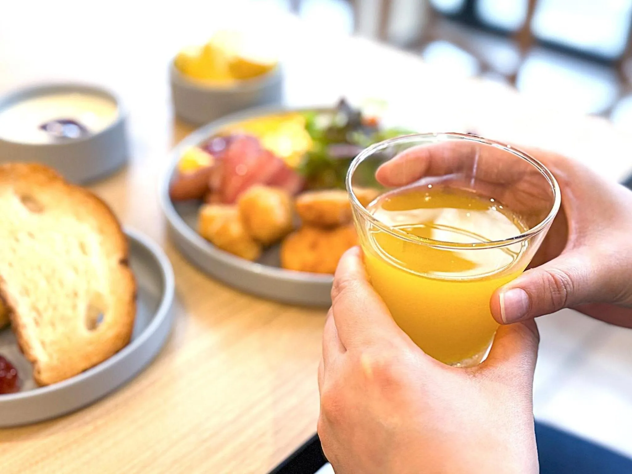 Restaurant/places to eat in Hotel Oriental Express Fukuoka Tenjin