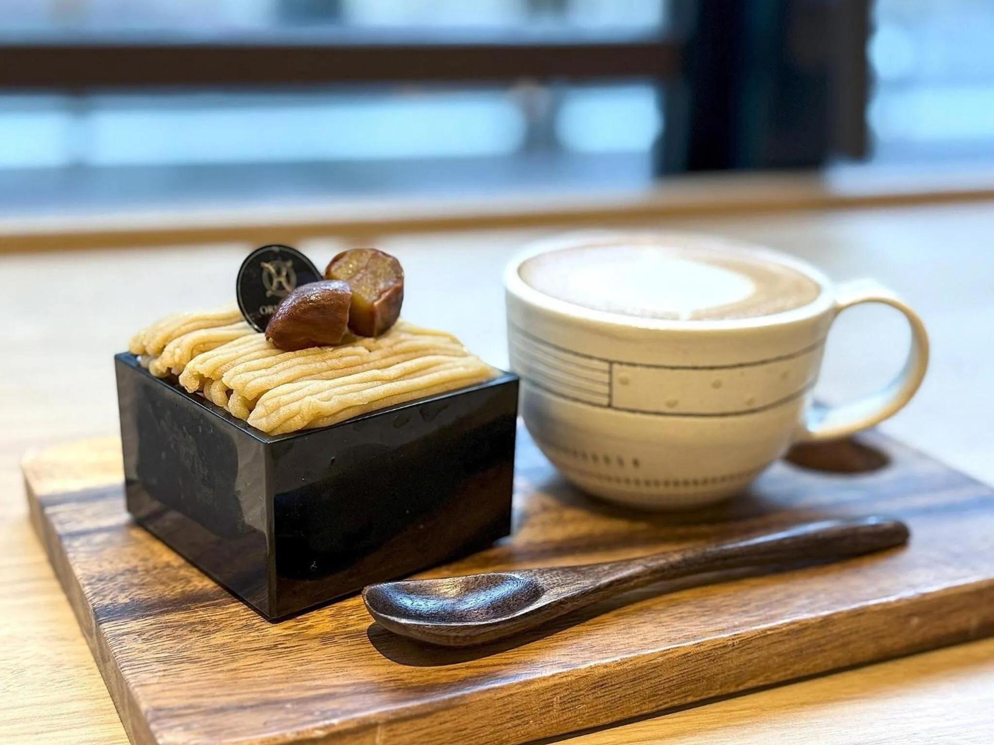 Restaurant/places to eat in Hotel Oriental Express Fukuoka Tenjin