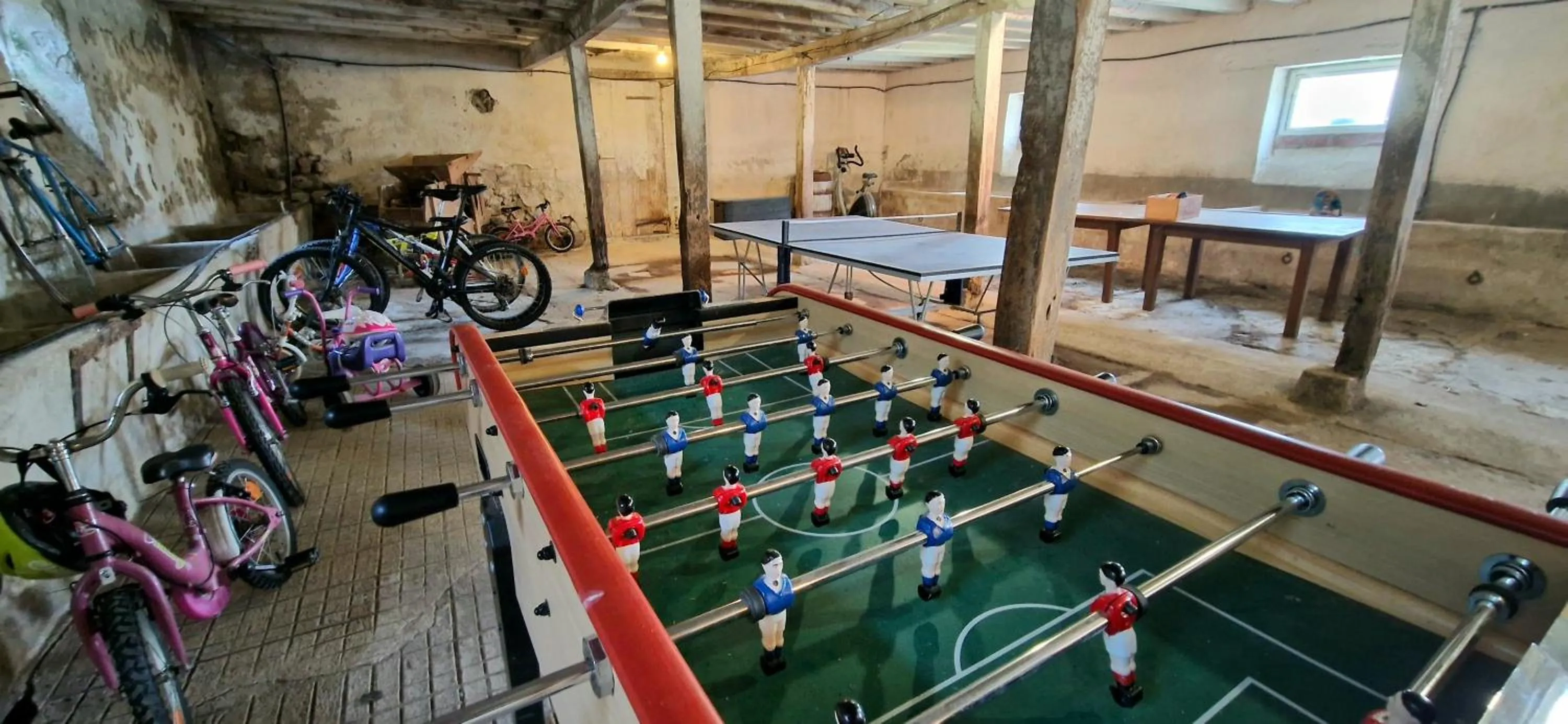 Game Room in Maison d'hôtes Ourdeaux et Gite Chez Rouchon