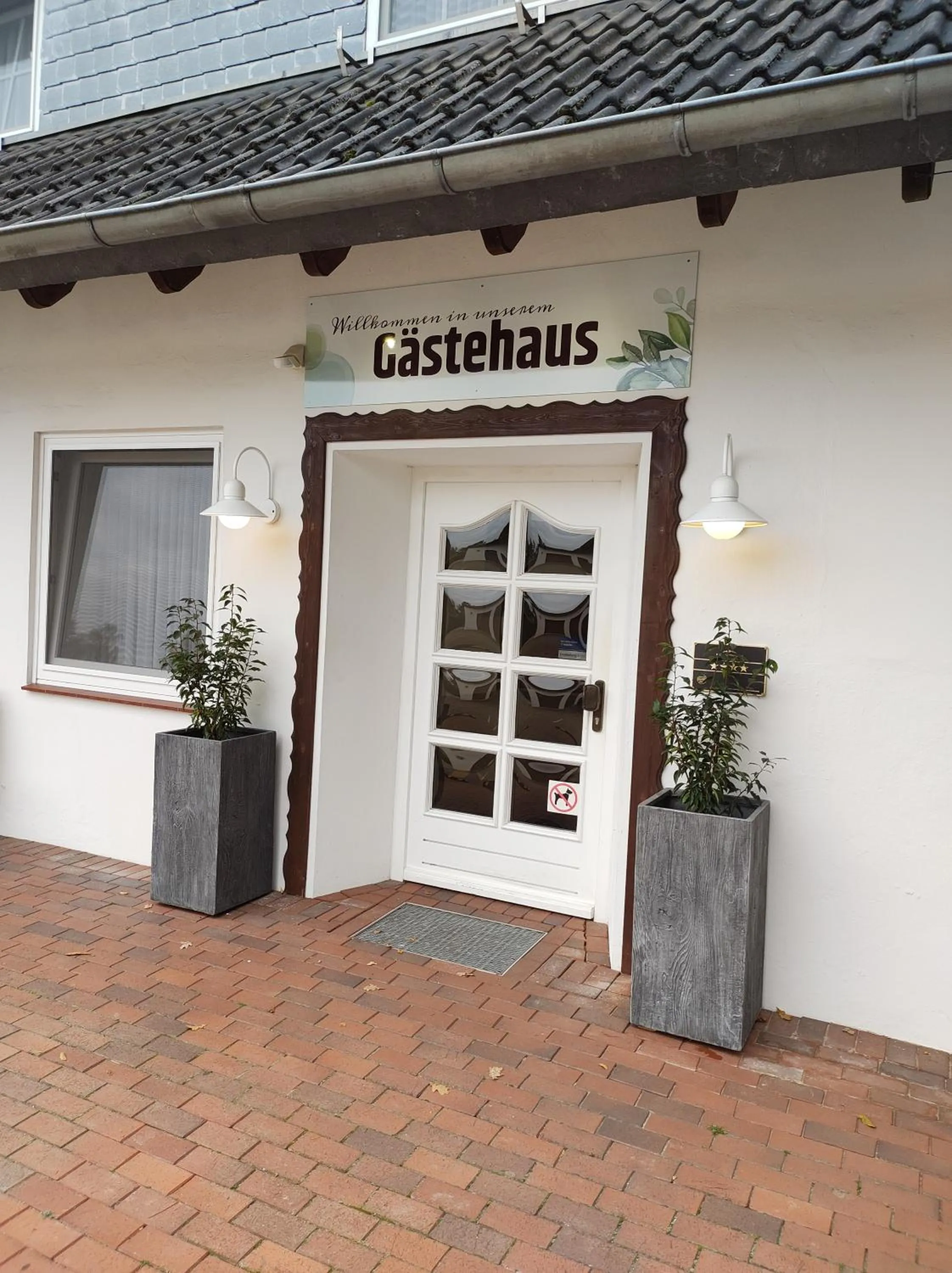 Facade/entrance in Hotel Weinhof Groß Mackenstedt