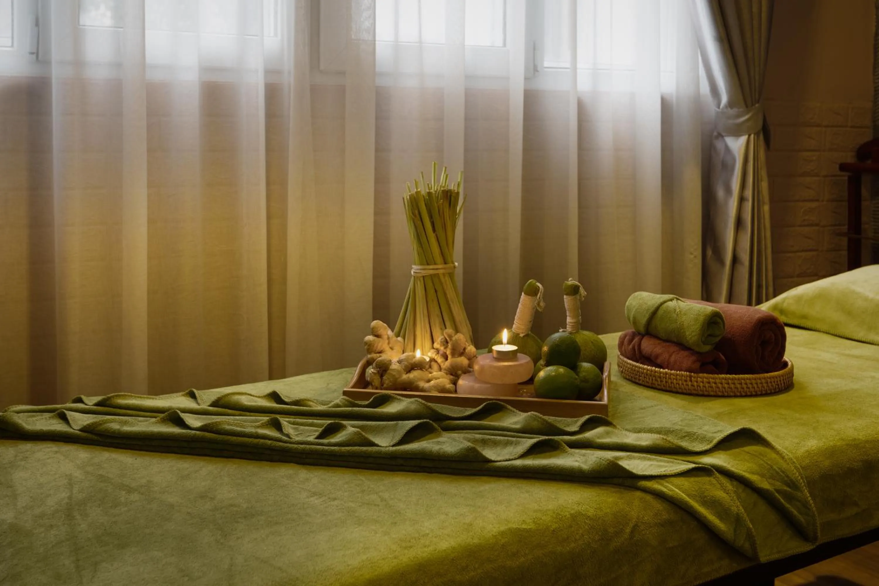 Bed in Hanoi Brilliant Hotel & Spa