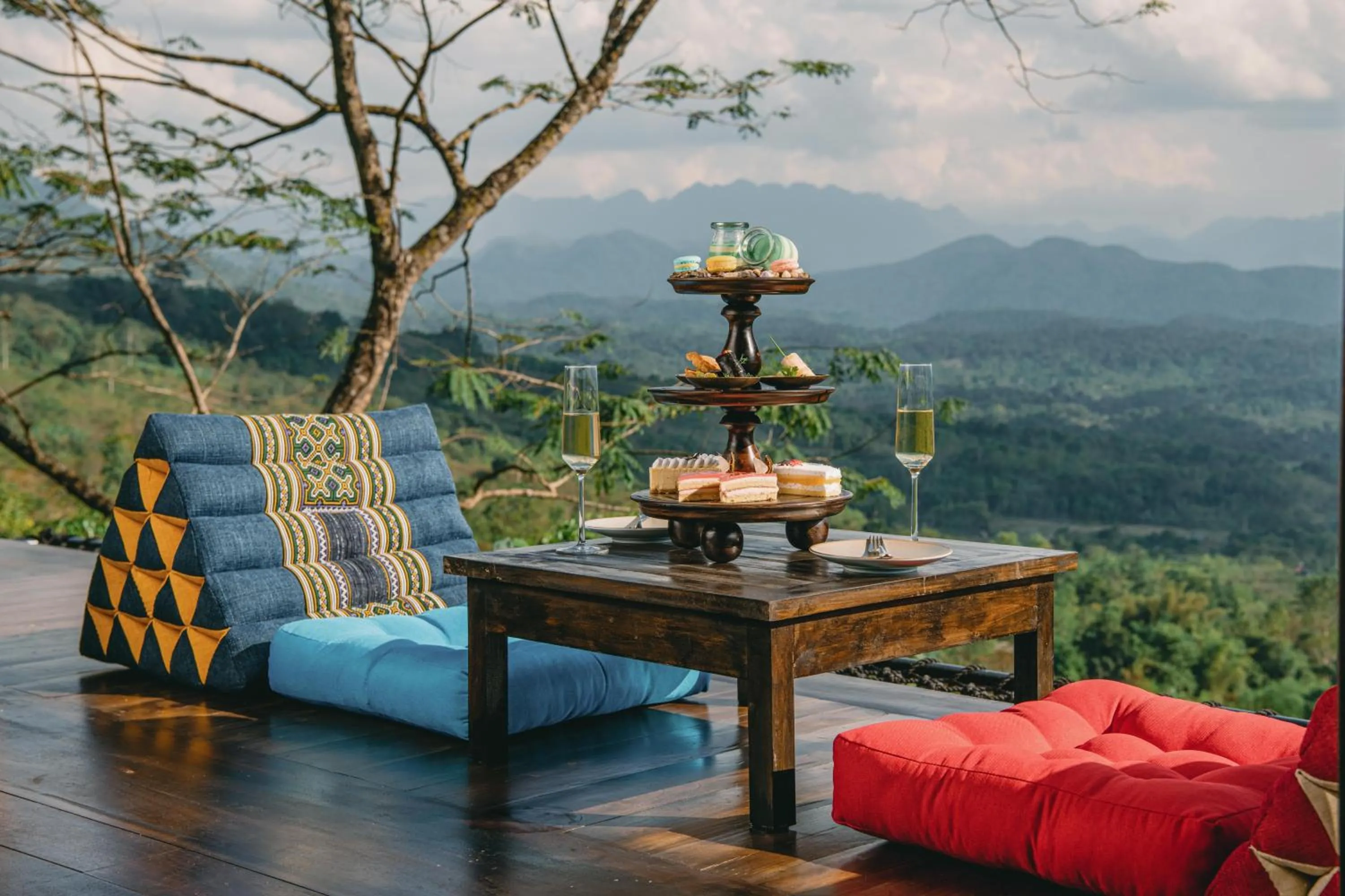 Food and drinks in Avana Retreat