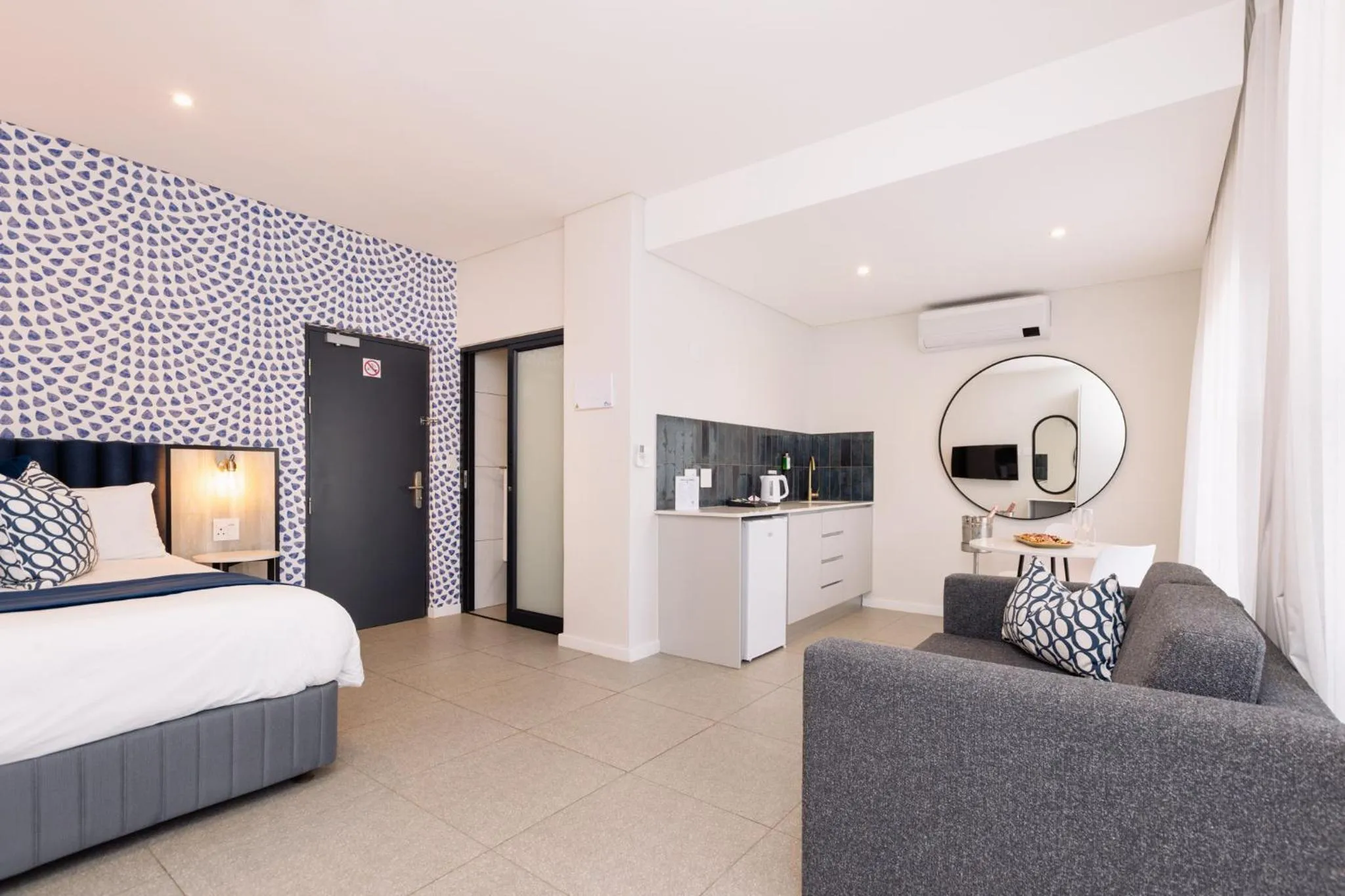 Photo of the whole room, Bed in MINT Resorts The Blyde