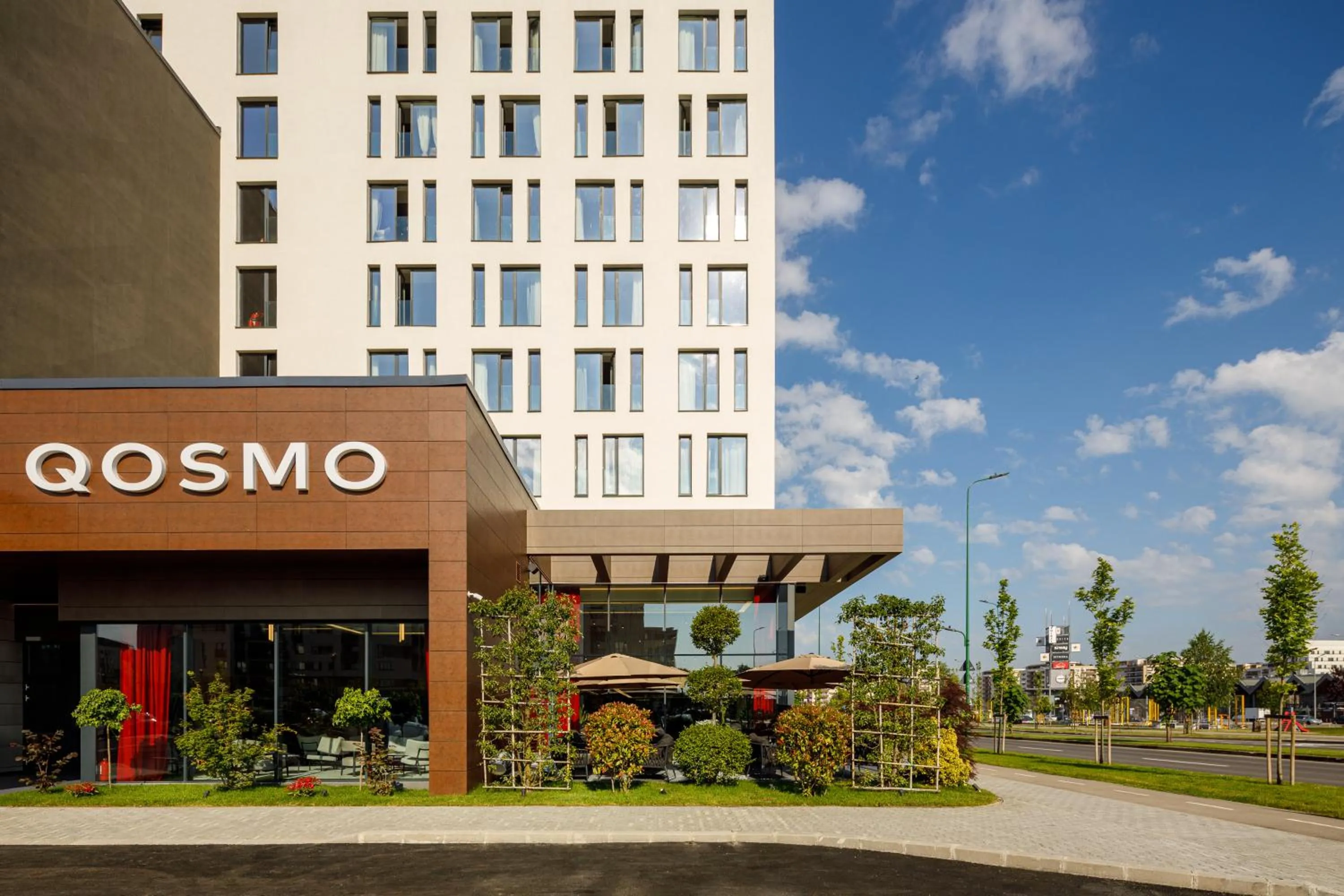 Property building in Qosmo Brasov Hotel