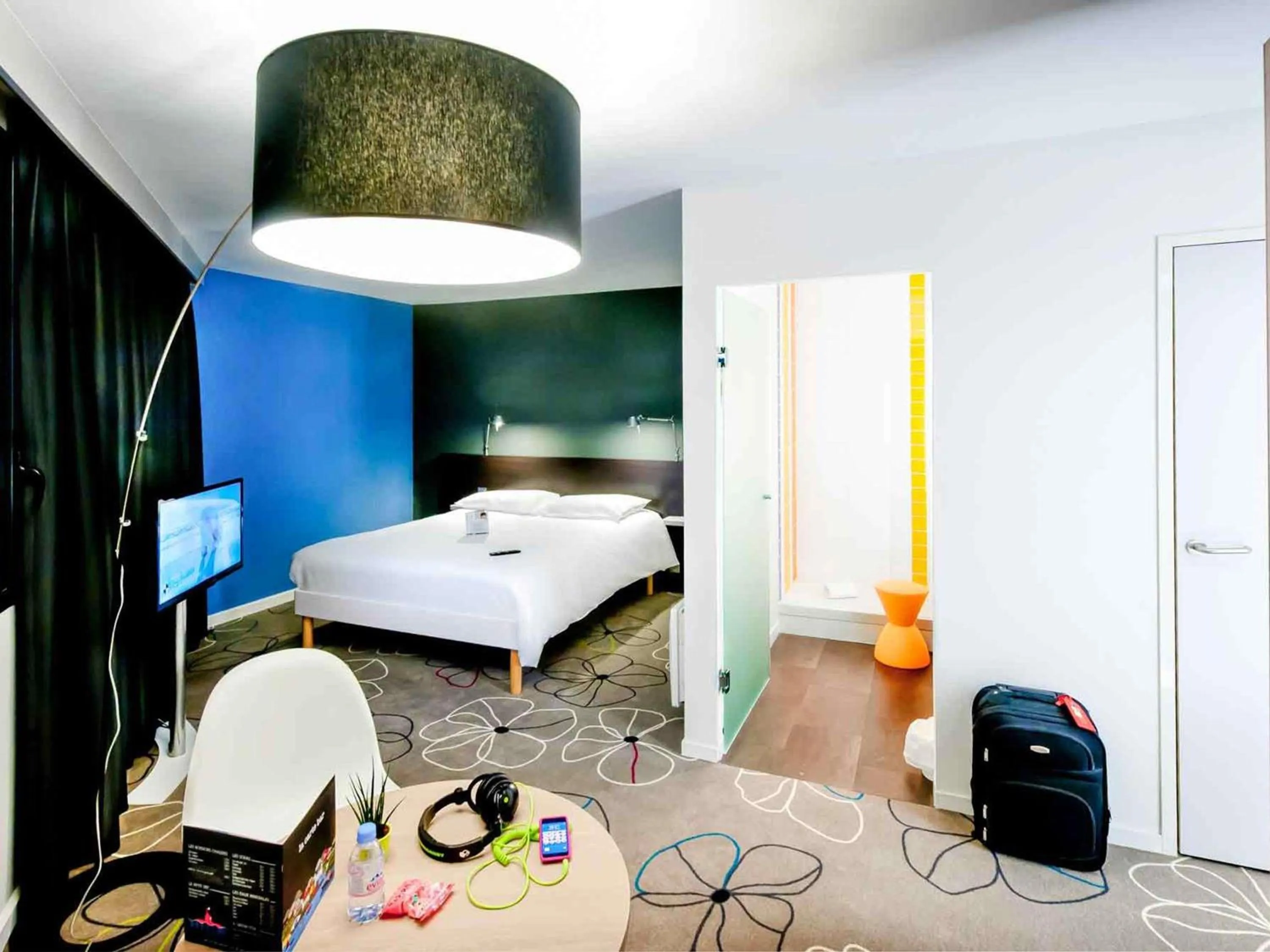 Bedroom, Bed in ibis Styles Brest Centre Port