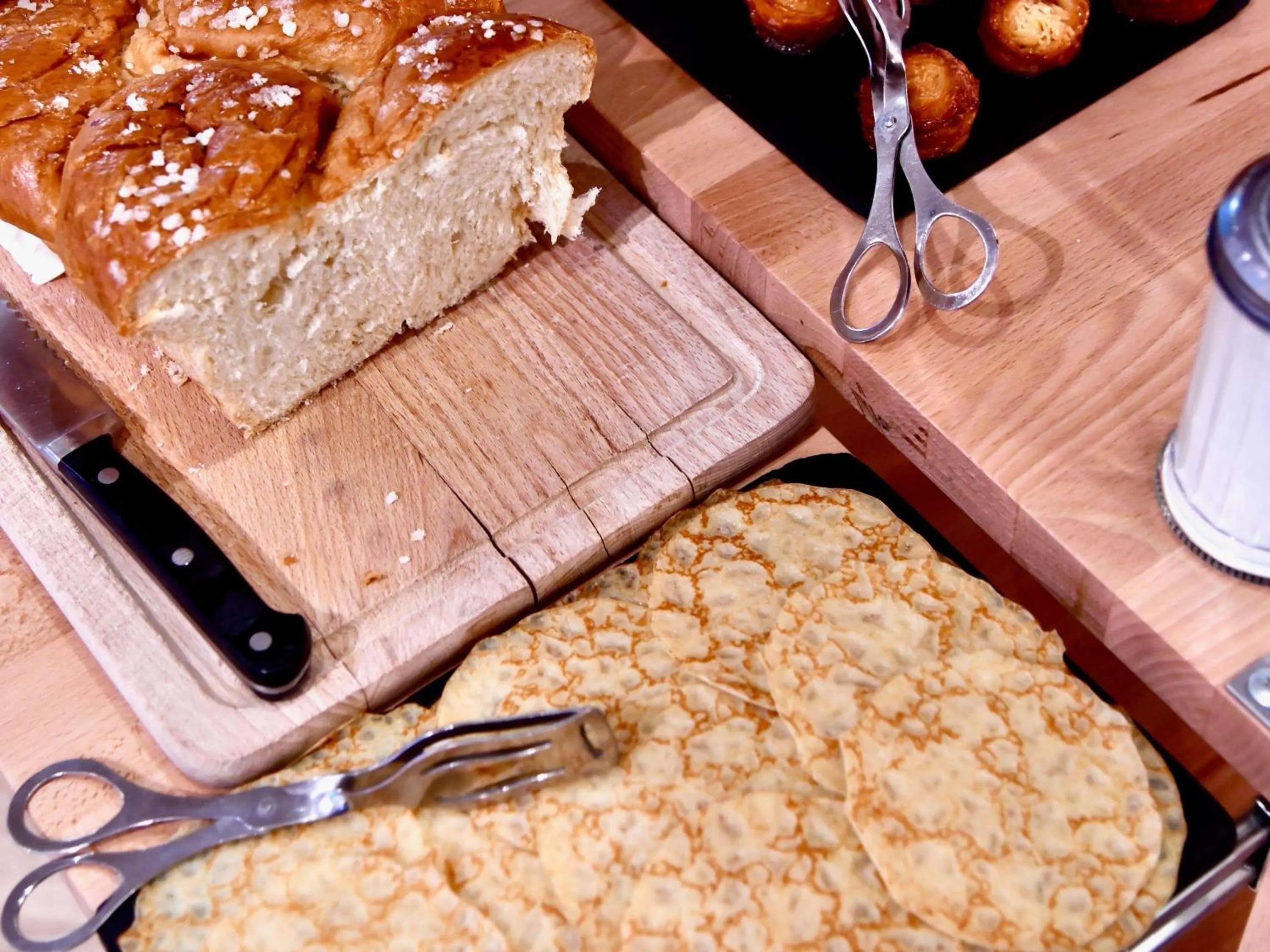 Breakfast in ibis Styles Brest Centre Port