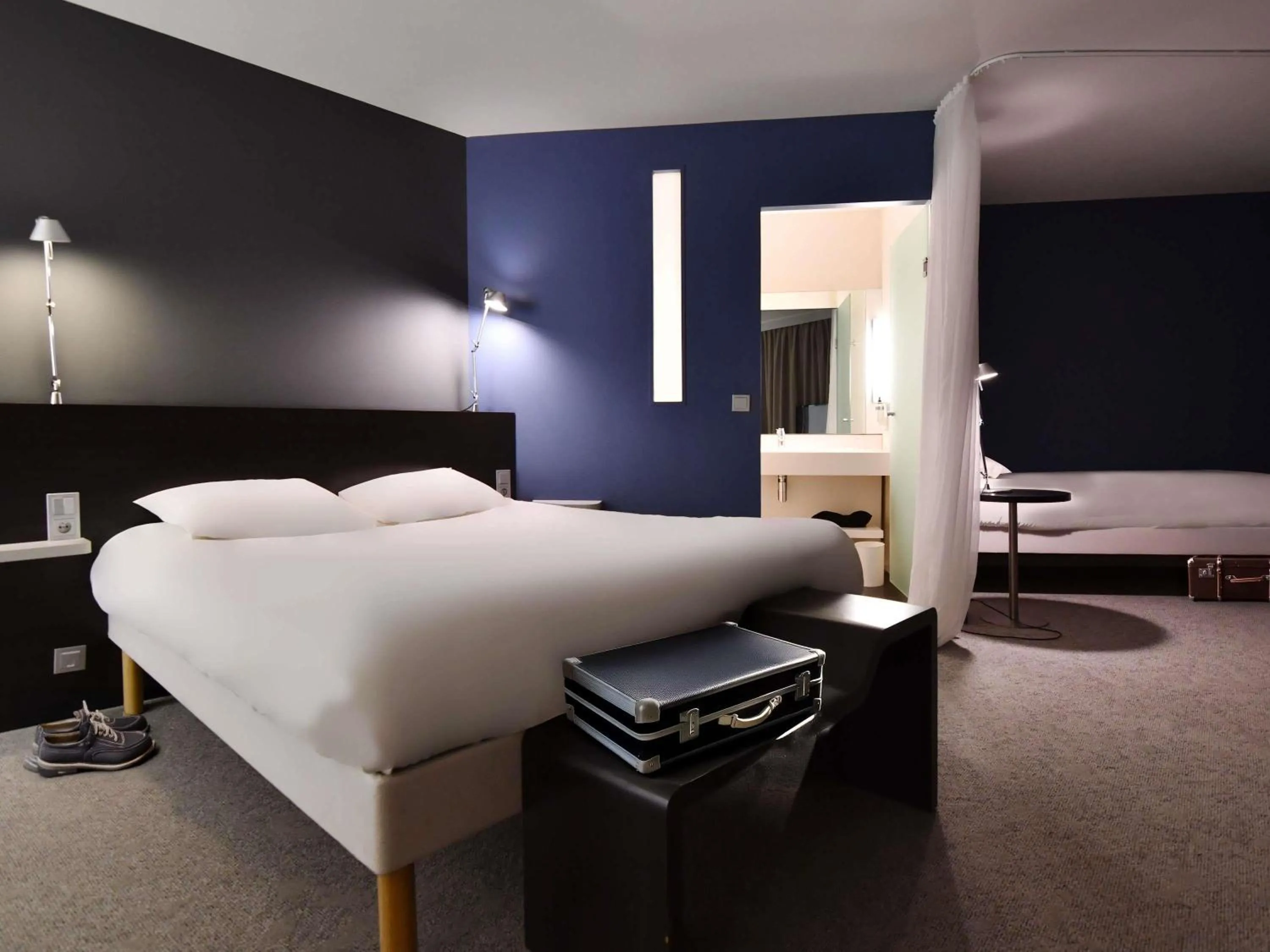 Bedroom, Bed in ibis Styles Brest Centre Port