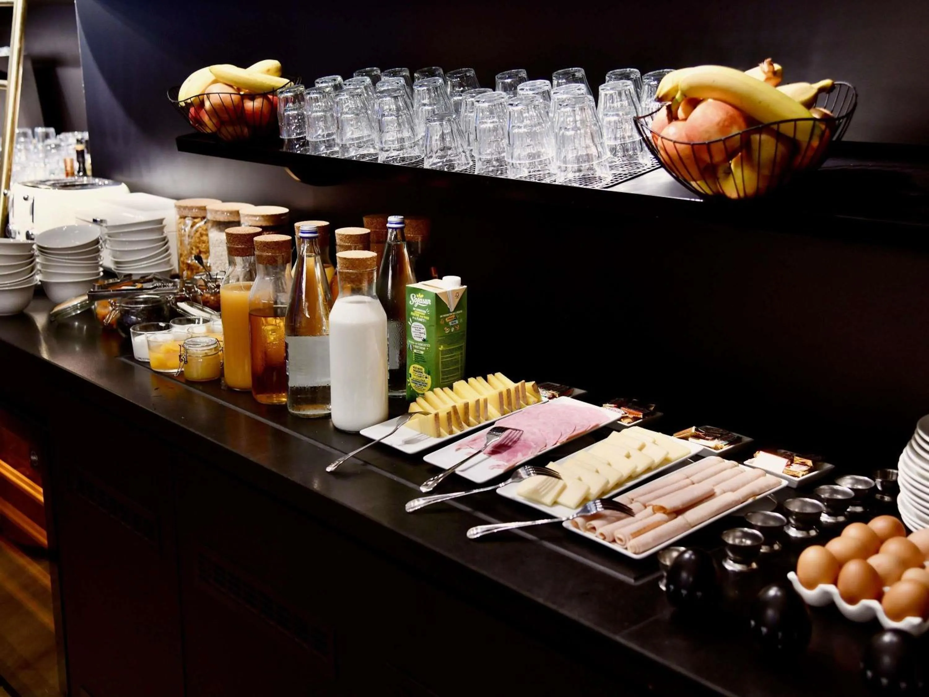 Breakfast in ibis budget Brest Centre Port