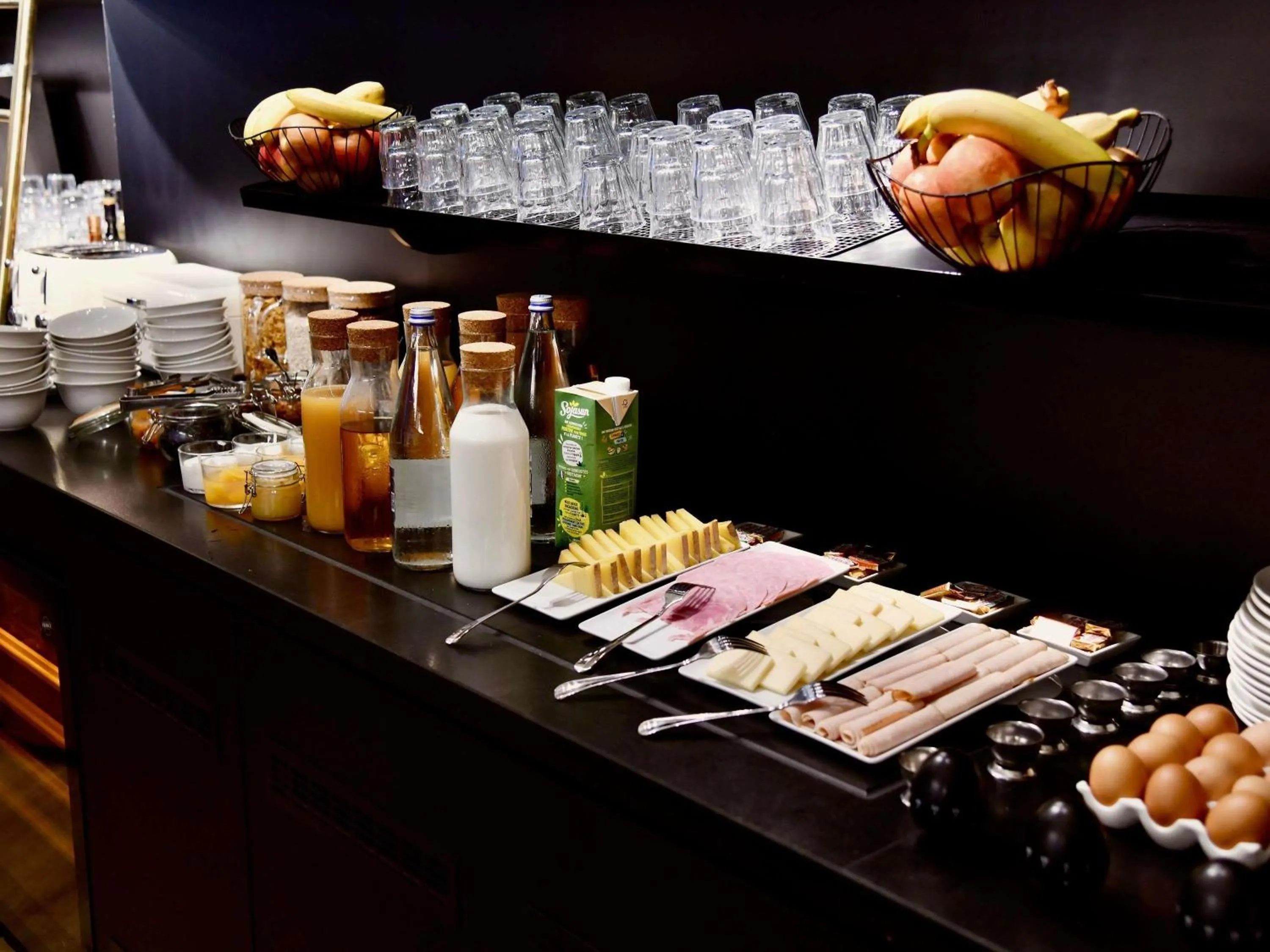 Breakfast in ibis budget Brest Centre Port