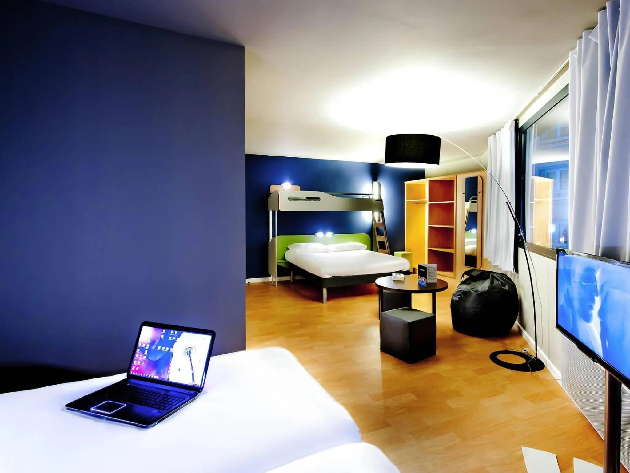 Bedroom, Bed in ibis budget Brest Centre Port