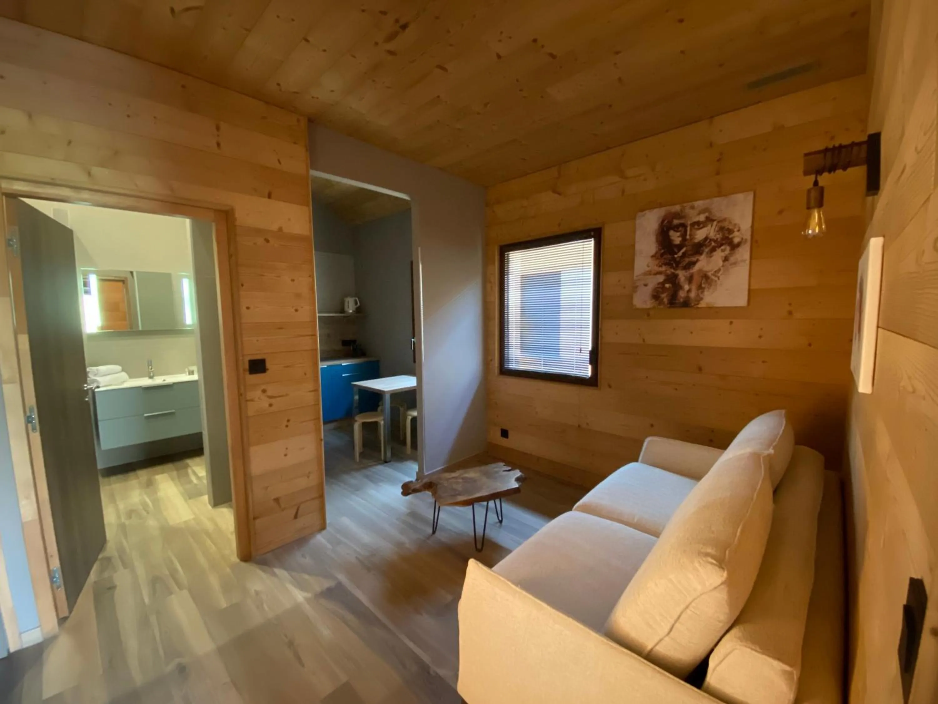 Seating area in World Hotel