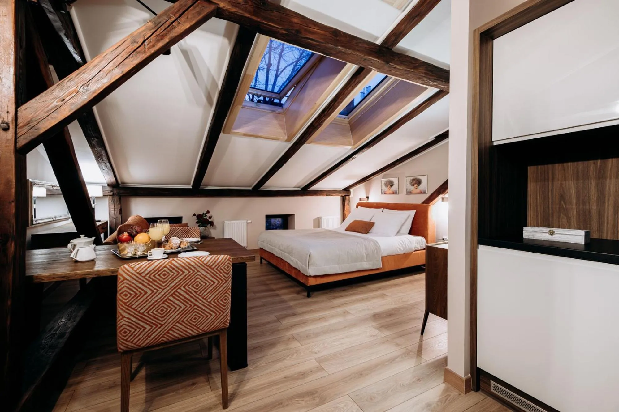 Seating area, Bed in Apart Residence Ariańska 16 by NEARTO PL