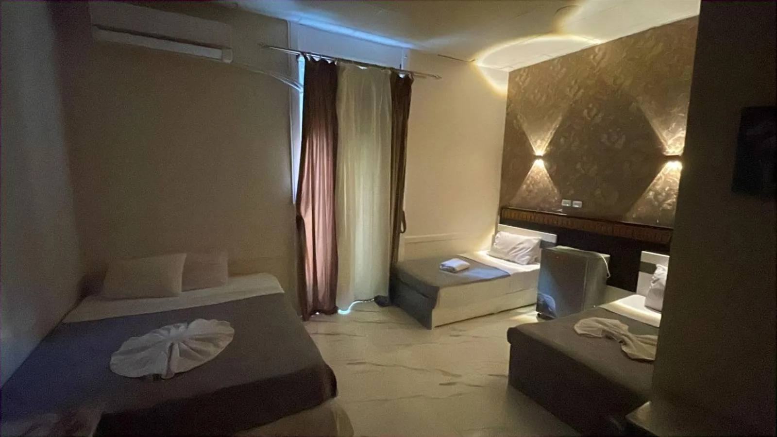 Bed in One Season Cairo