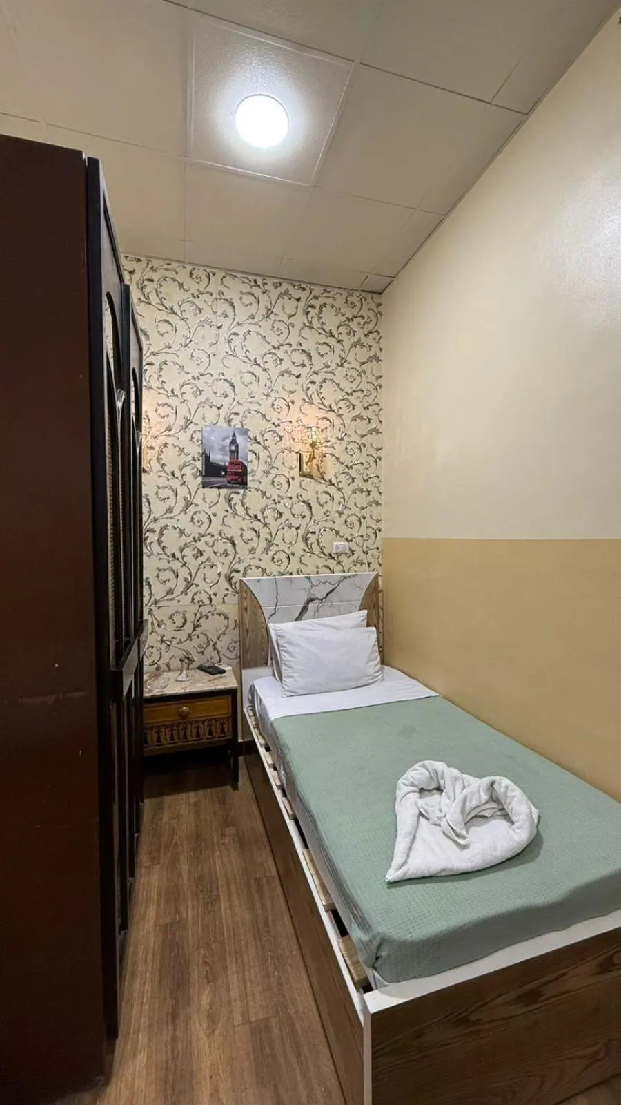 Bed in One Season Cairo