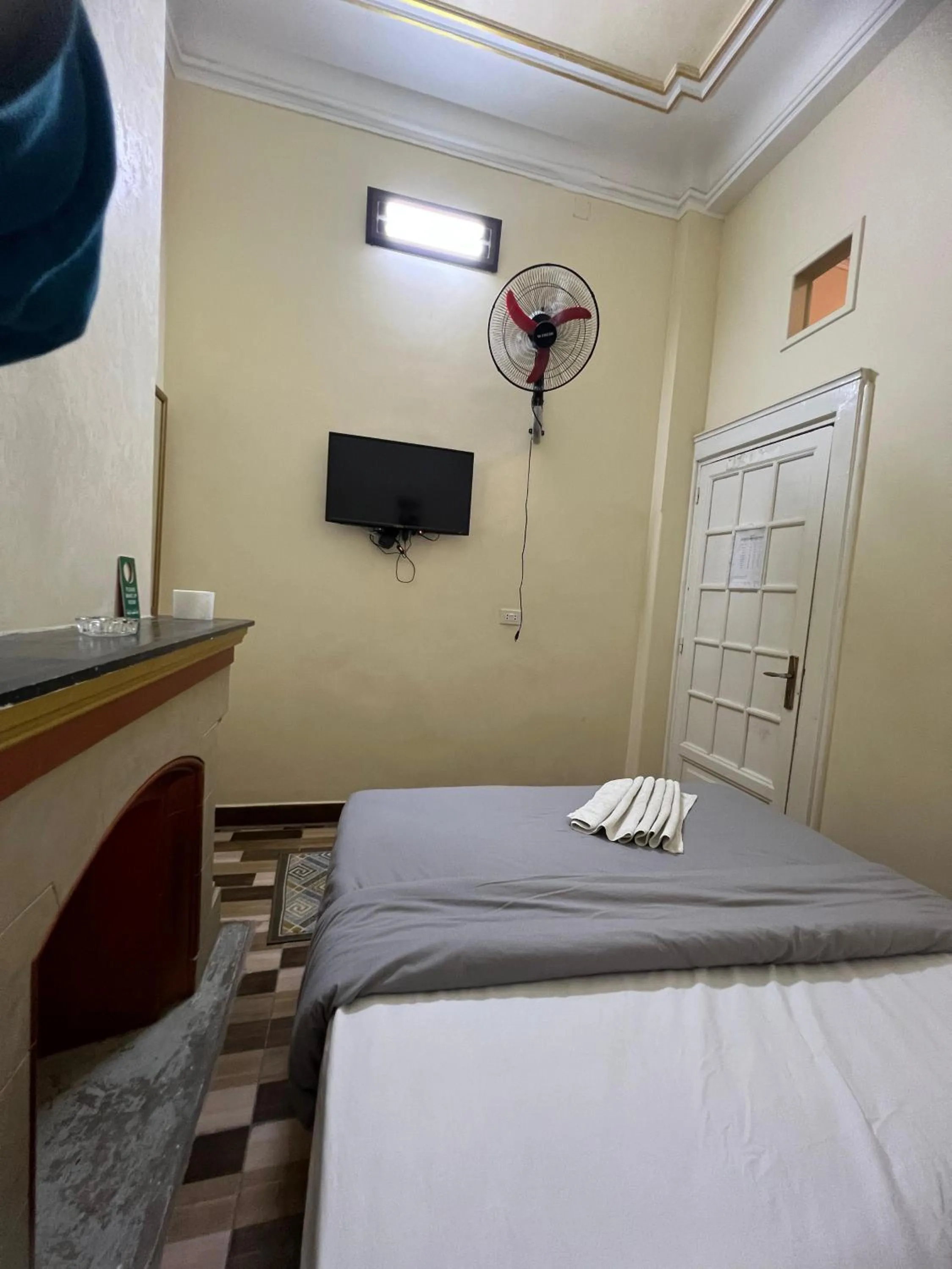 Bed in One Season Cairo