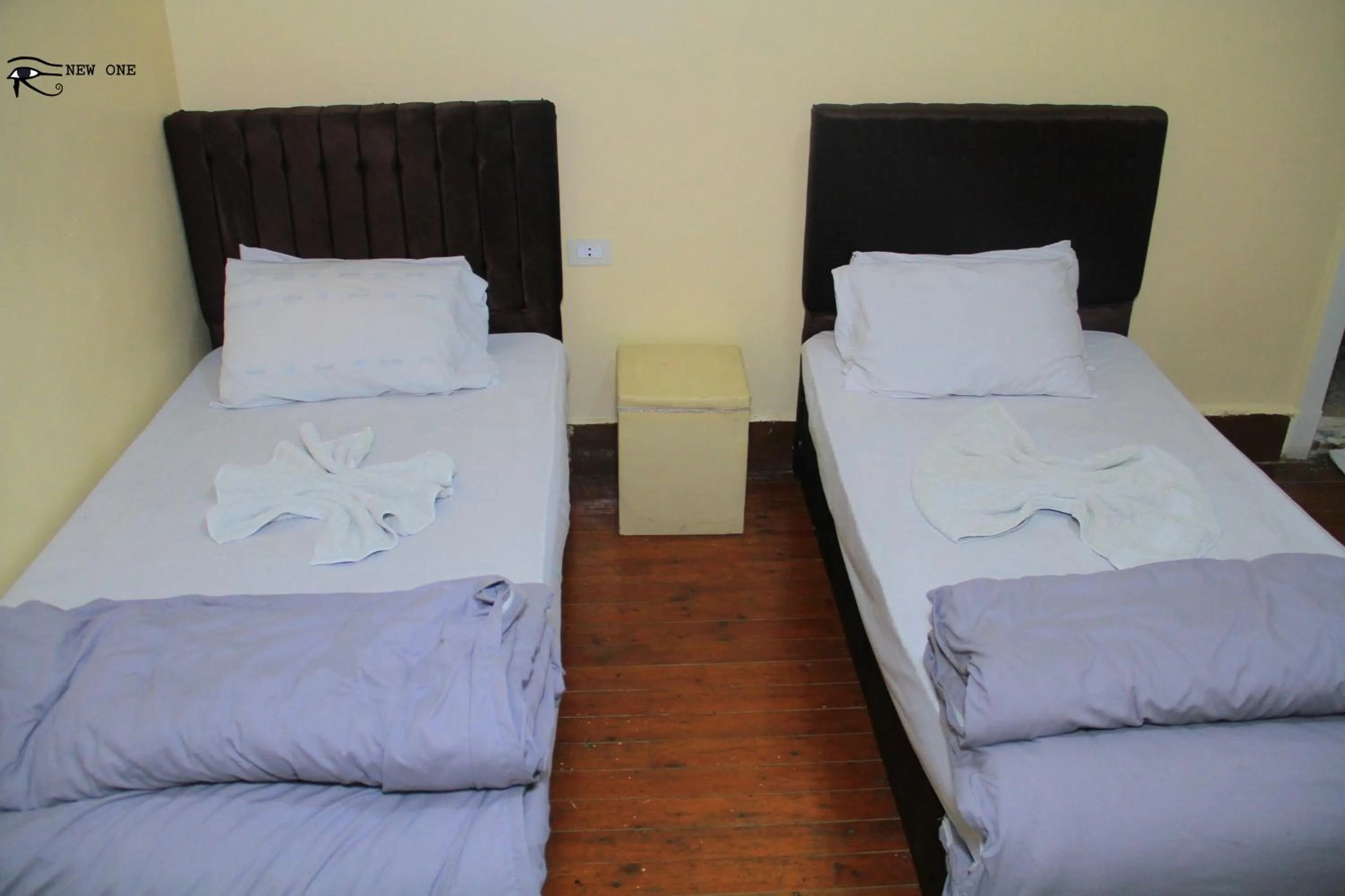 Bed in One Season Cairo