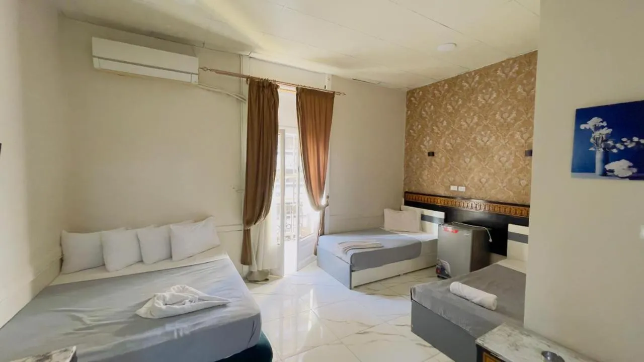 Bed in One Season Cairo