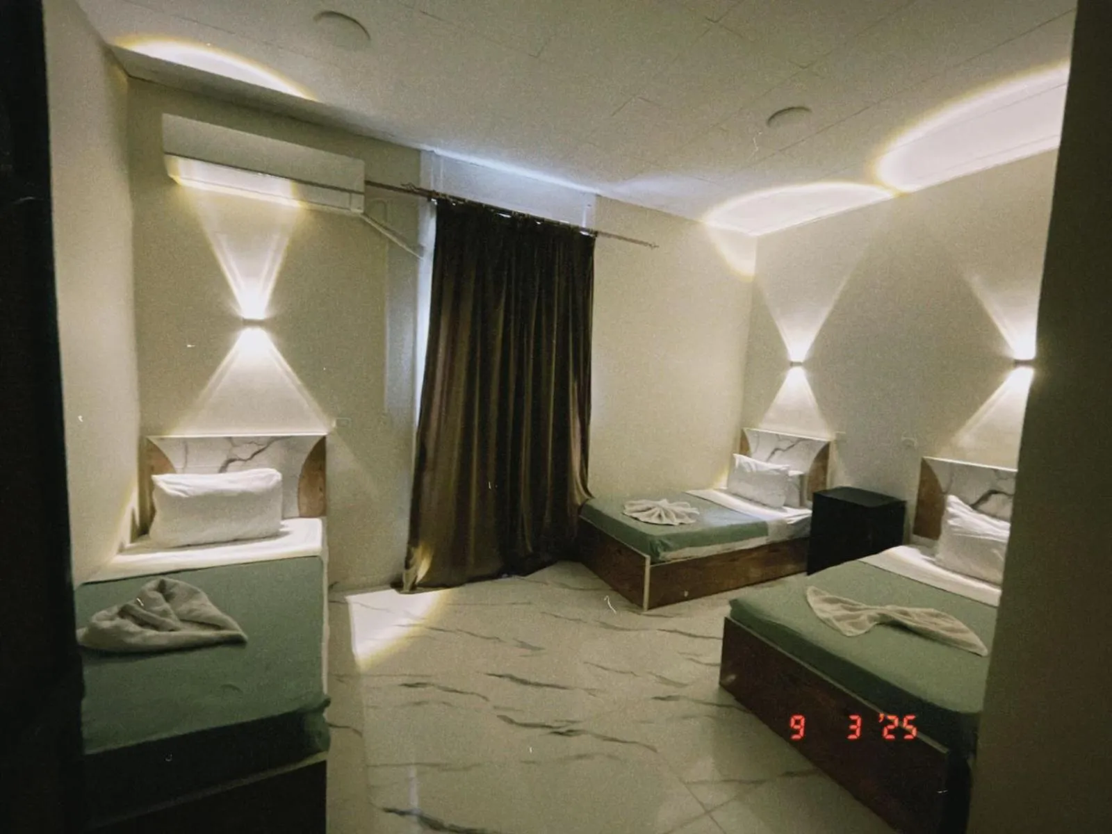 Bed in One Season Cairo