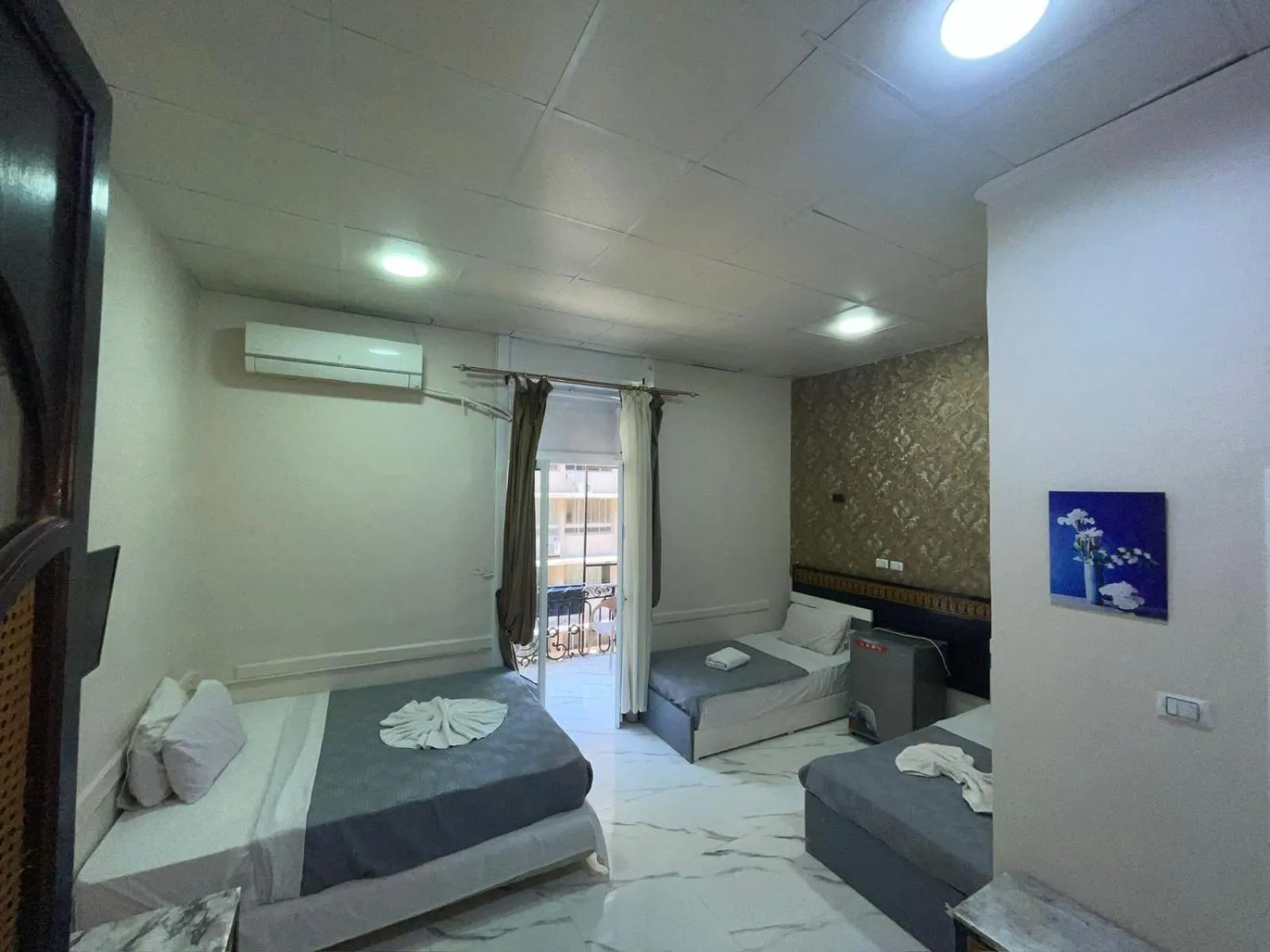 Bed in One Season Cairo