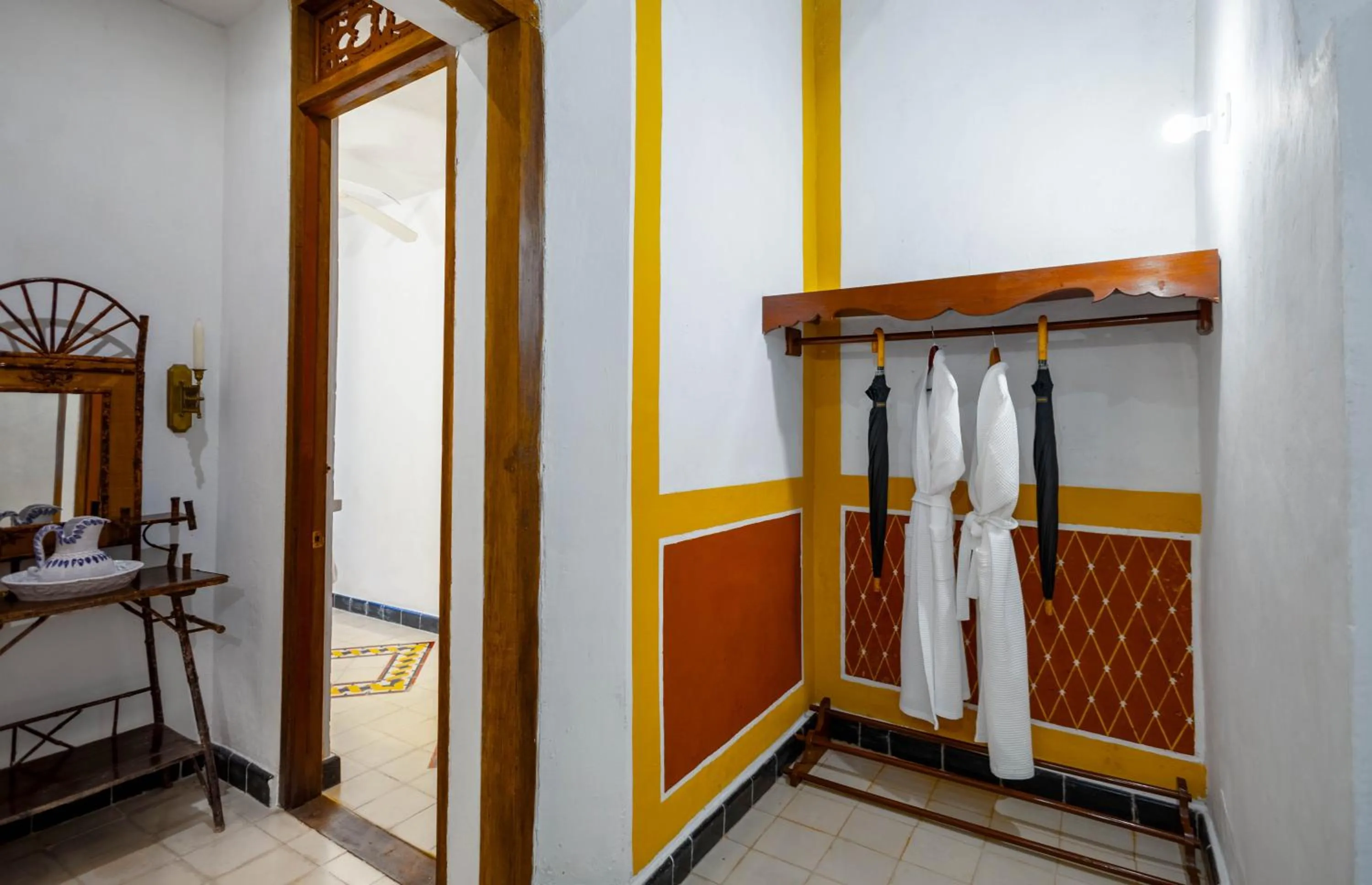 Bathroom, Bed in Hacienda San Antonio Millet