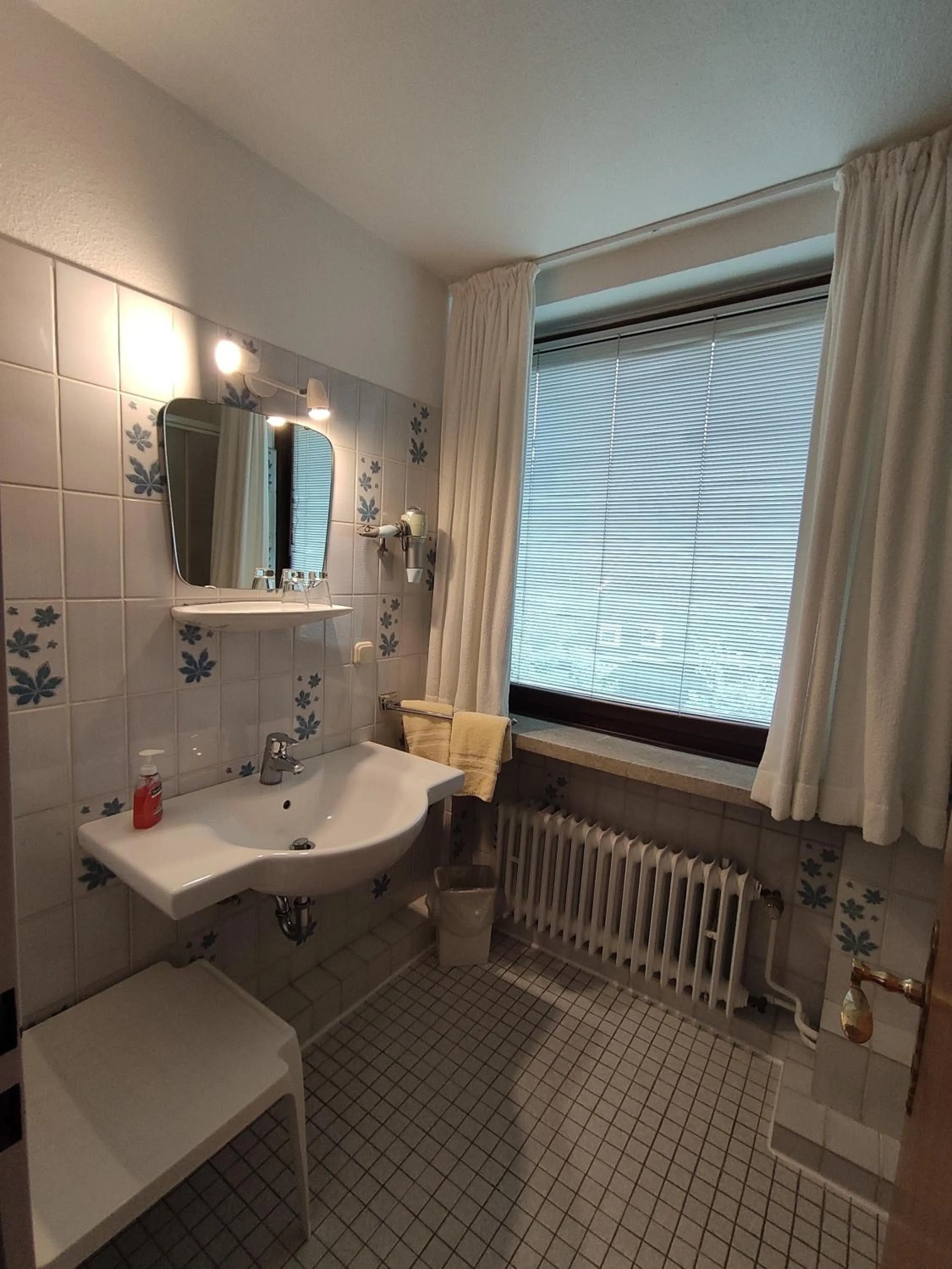 Bathroom in Condi Hotel