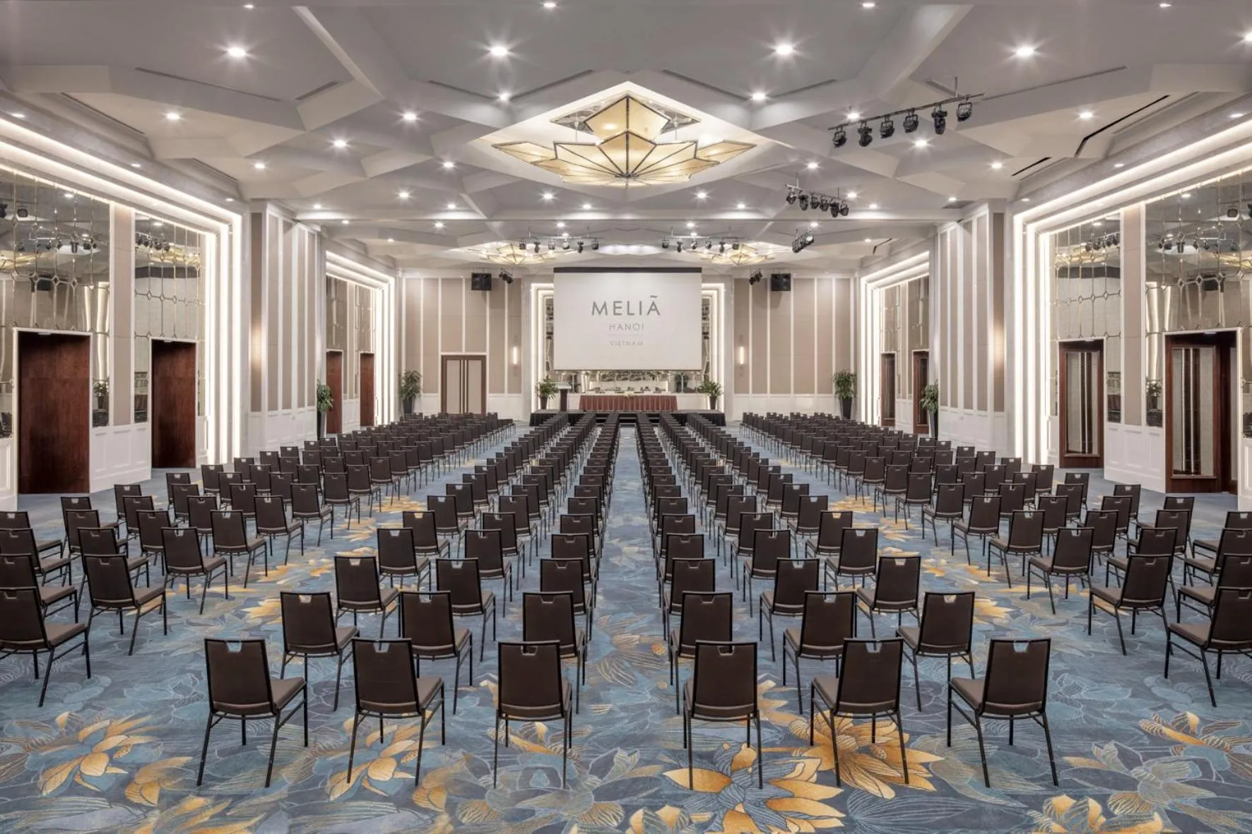 Meeting/conference room in Melia Hanoi