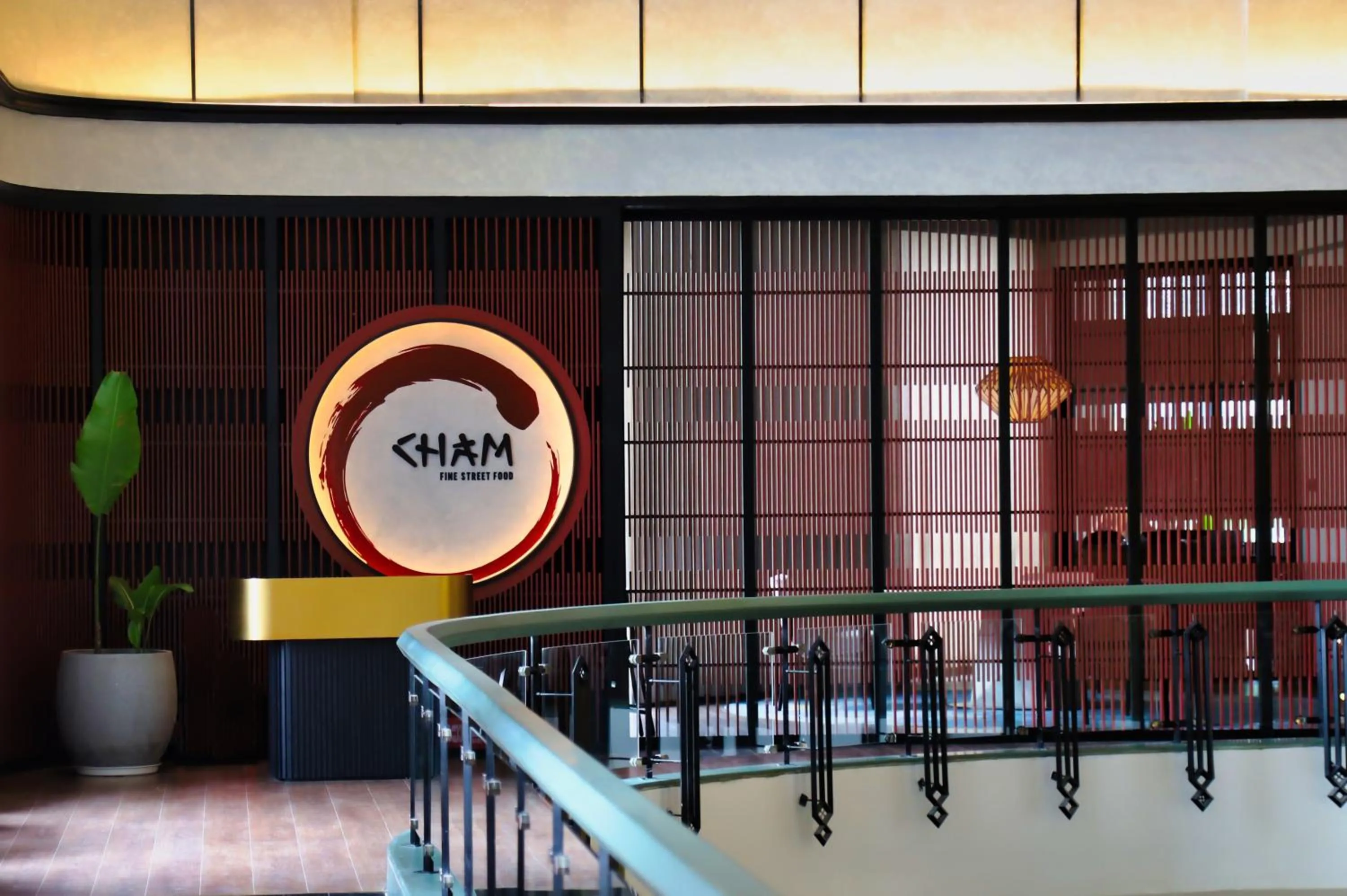 Restaurant/places to eat in Melia Hanoi