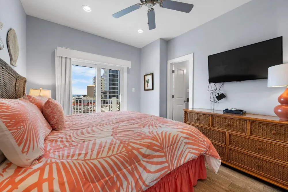 Bed in Two Little Lambs at Our Point of View by Youngs Suncoast