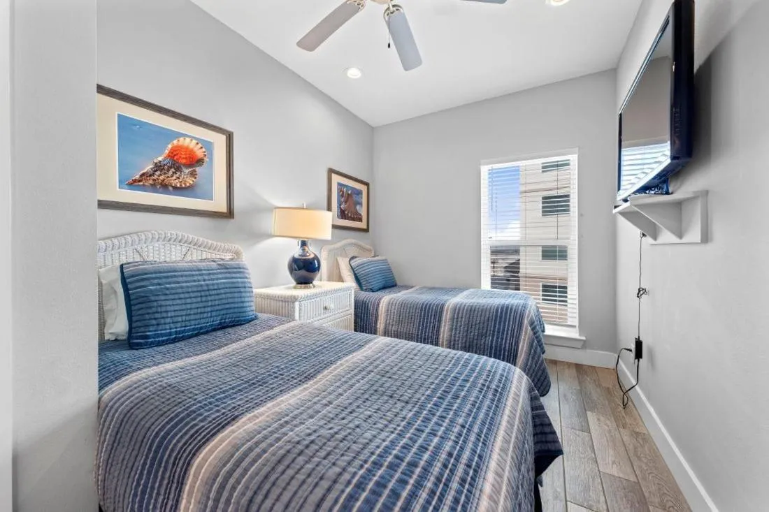 Bed in Two Little Lambs at Our Point of View by Youngs Suncoast