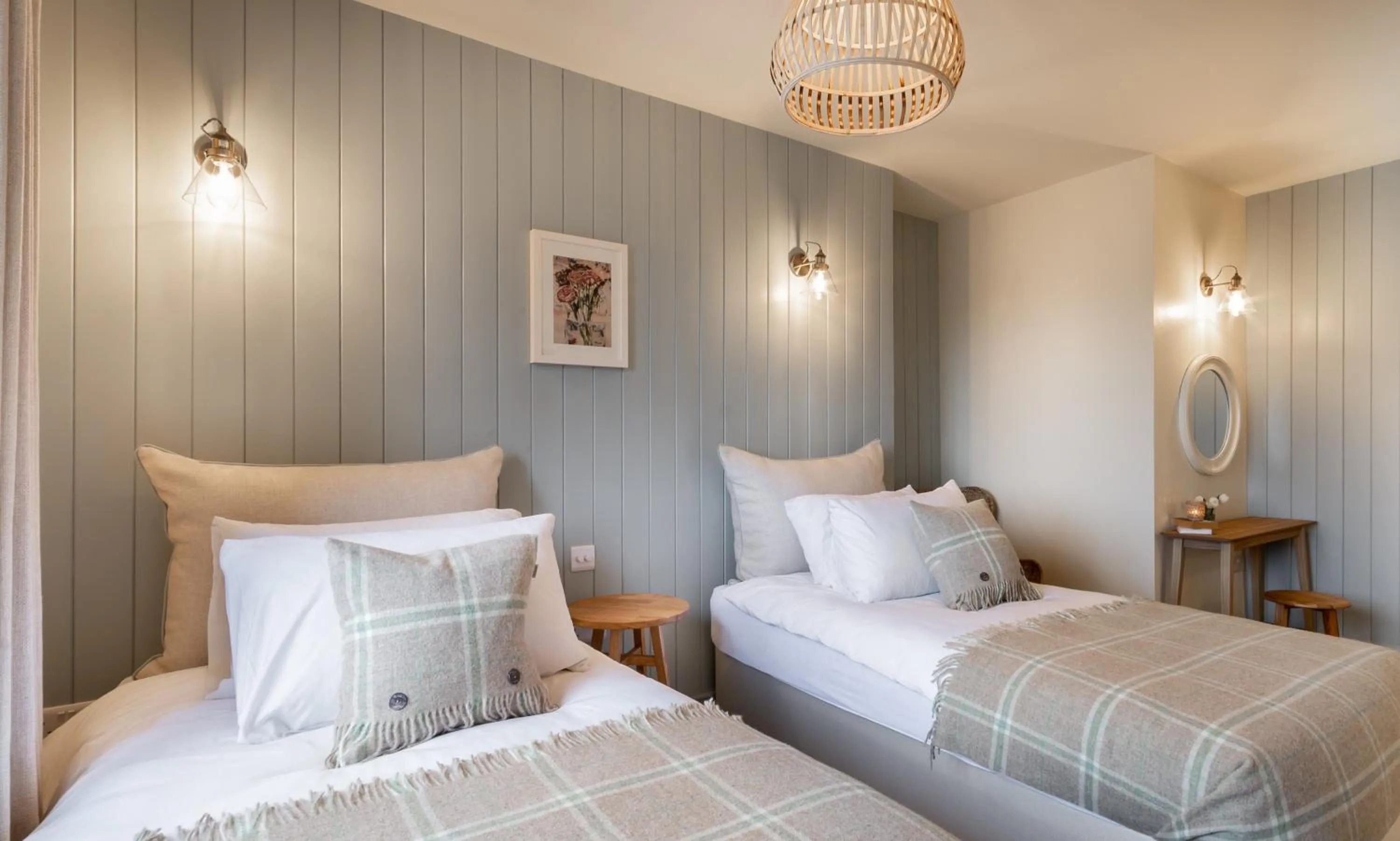 Bedroom, Bed in Griffin Inn